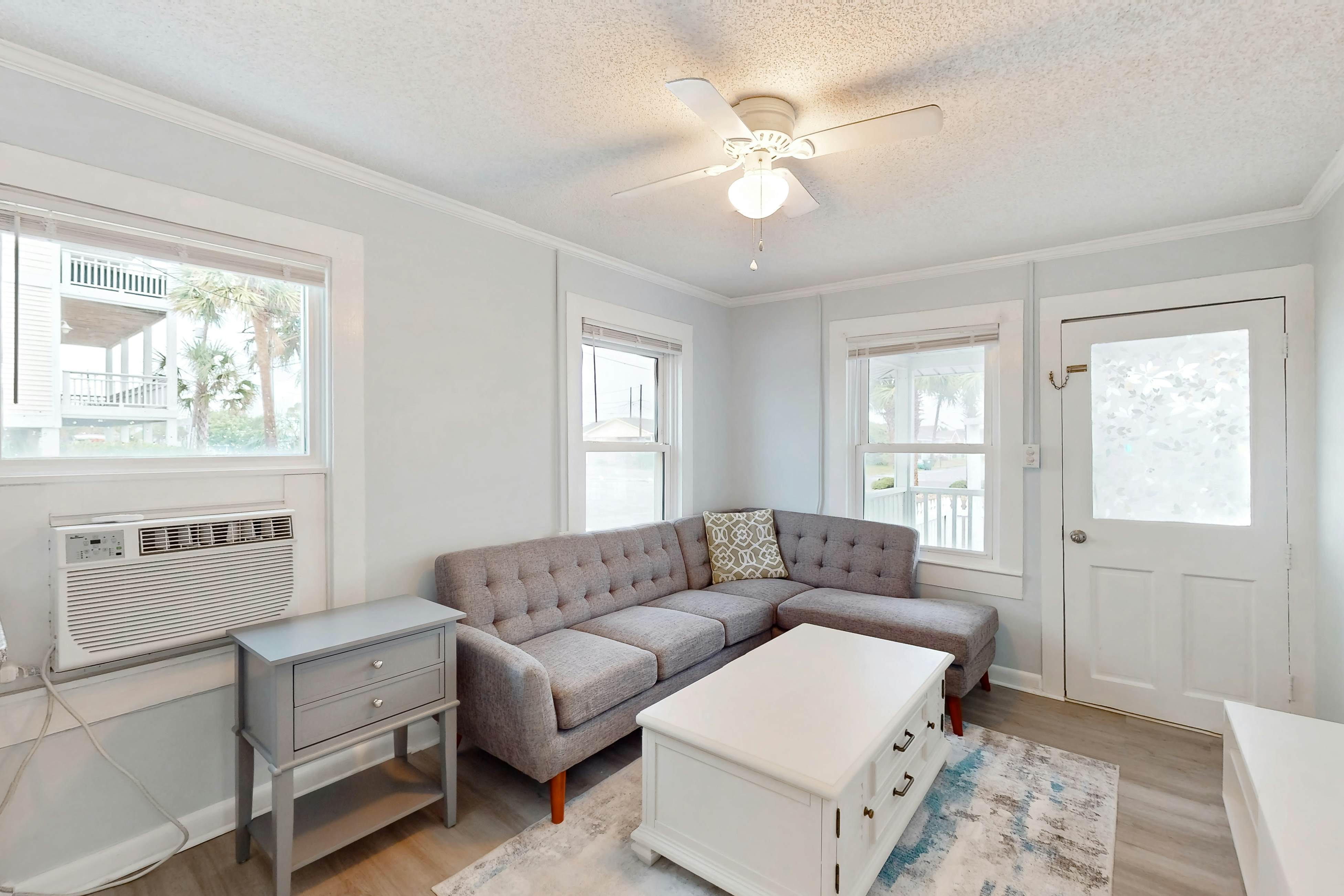 KB16 Pier View Cottage  Unit 3