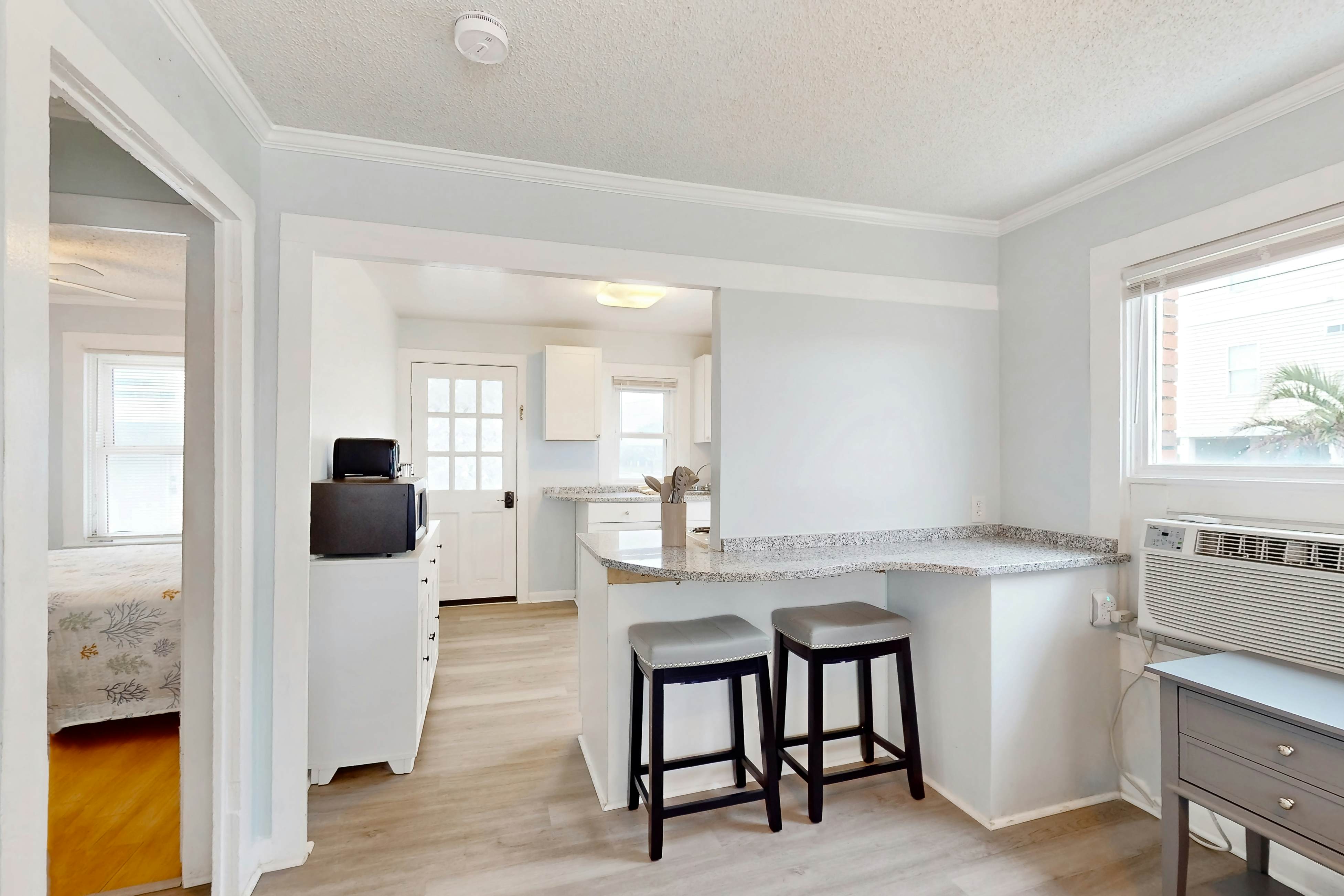 KB16 Pier View Cottage  Unit 3