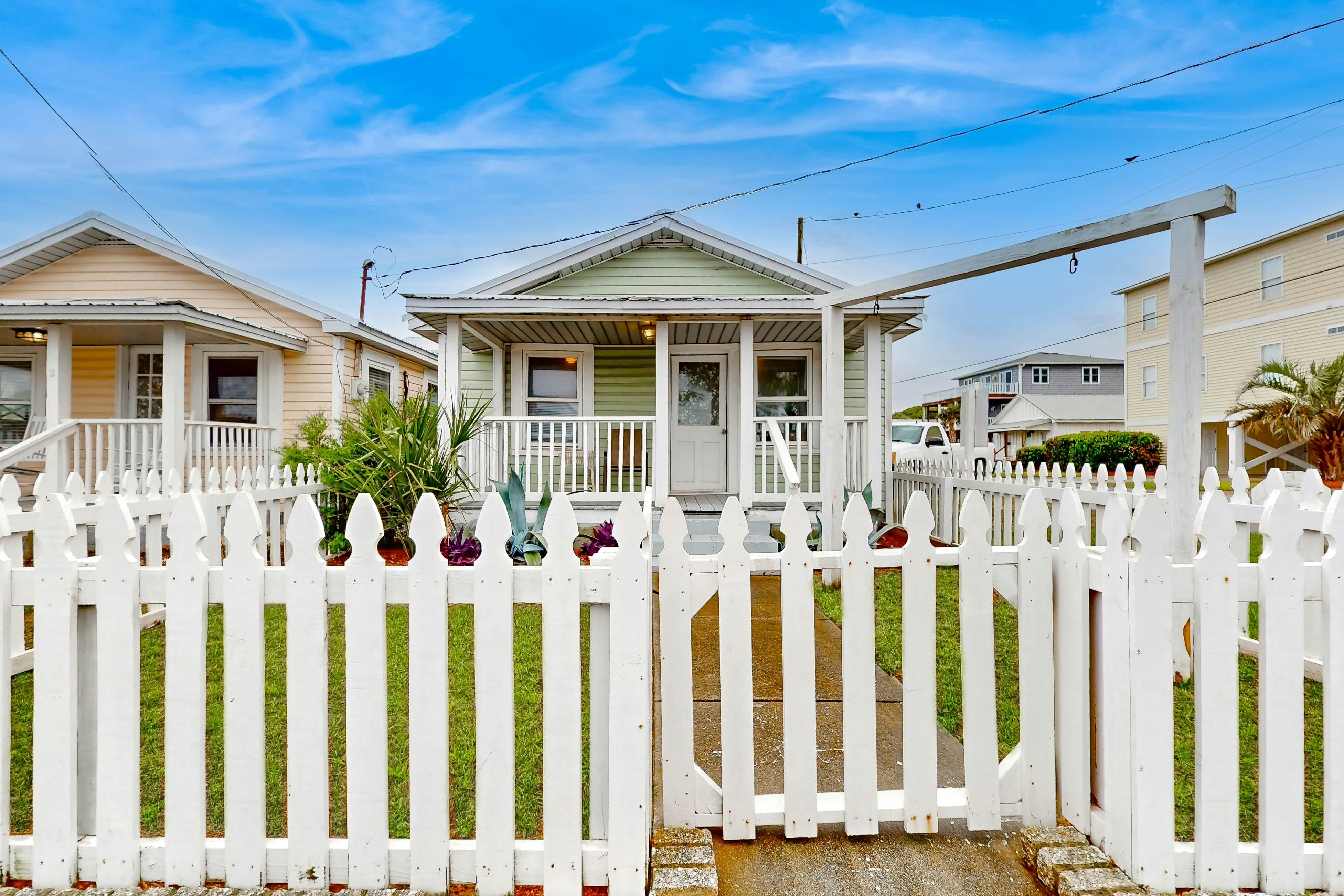 KB16 Pier View Cottage  Unit 3