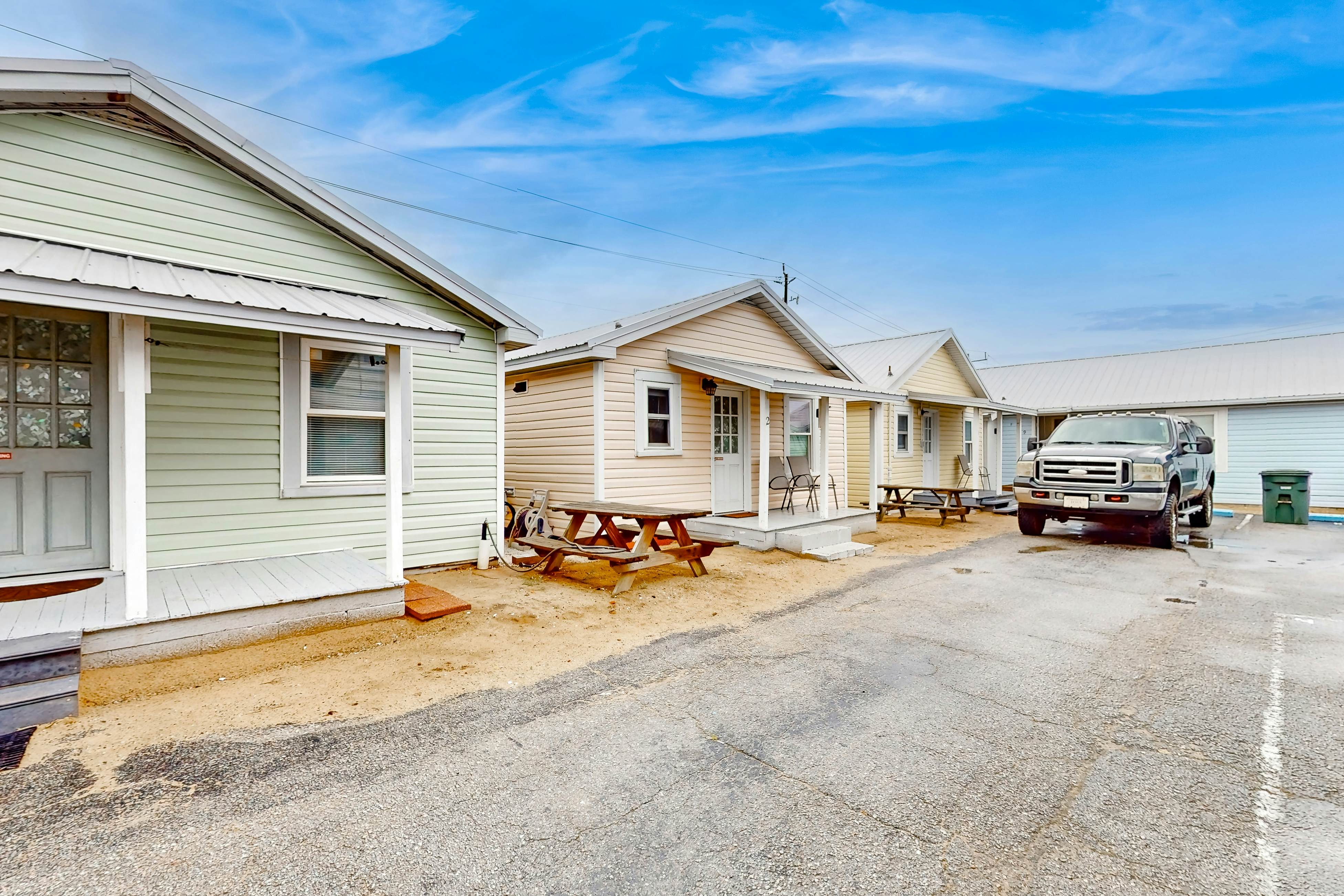 KB16 Pier View Cottage  Unit 3