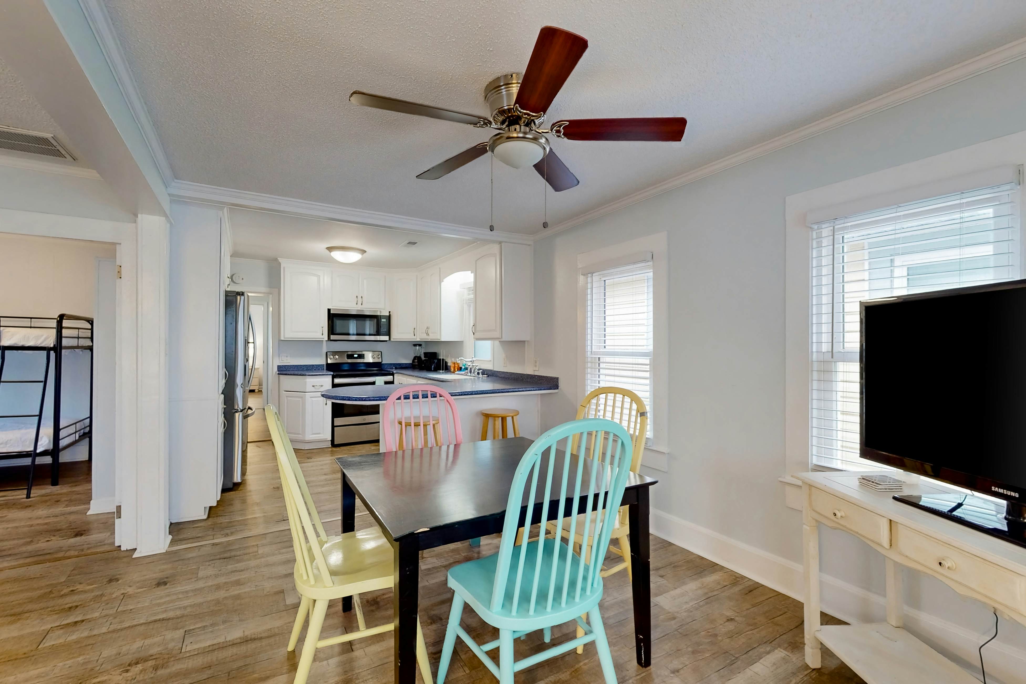 KB17 Pier View Cottage Unit 9