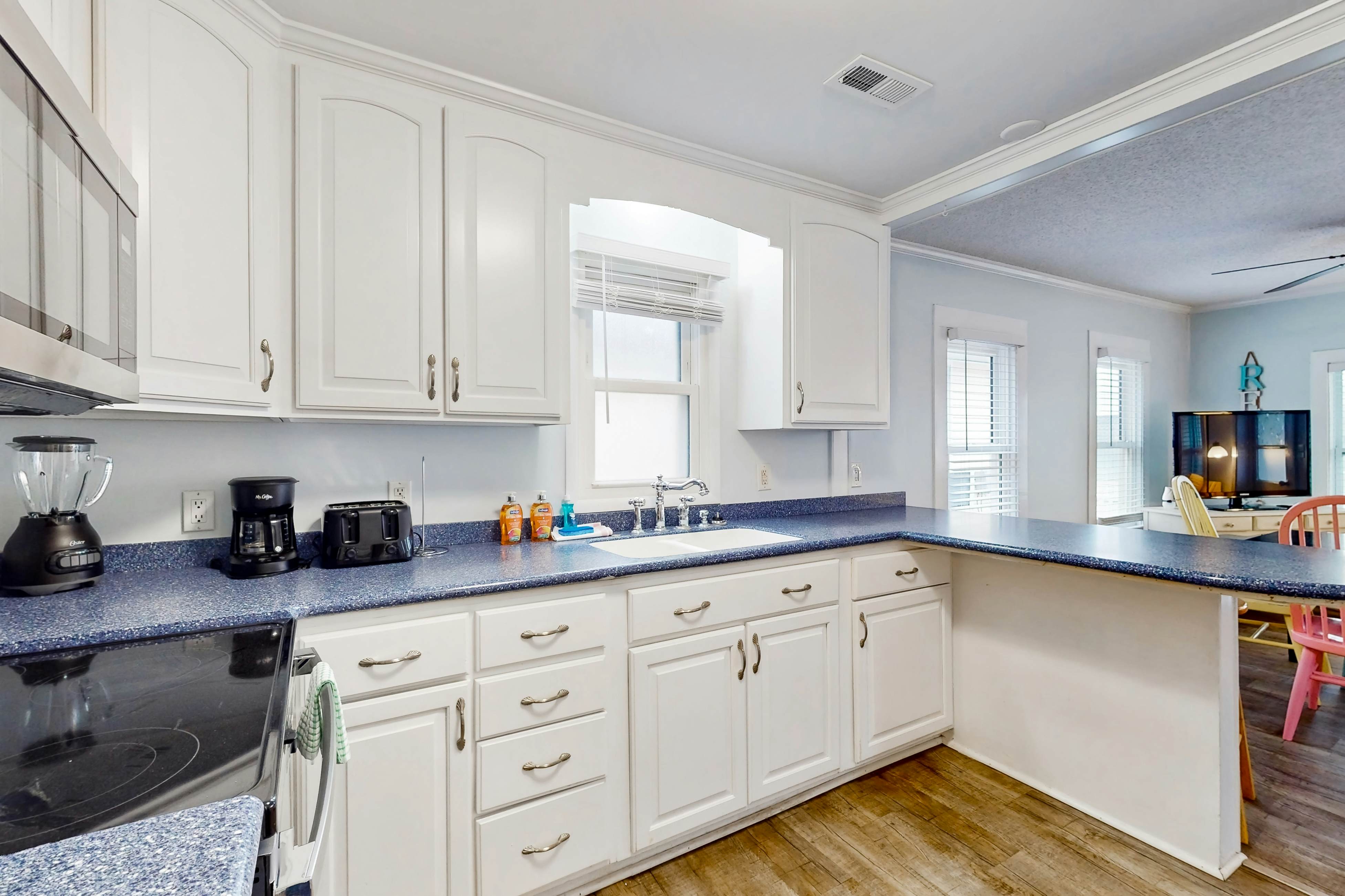 KB17 Pier View Cottage Unit 9