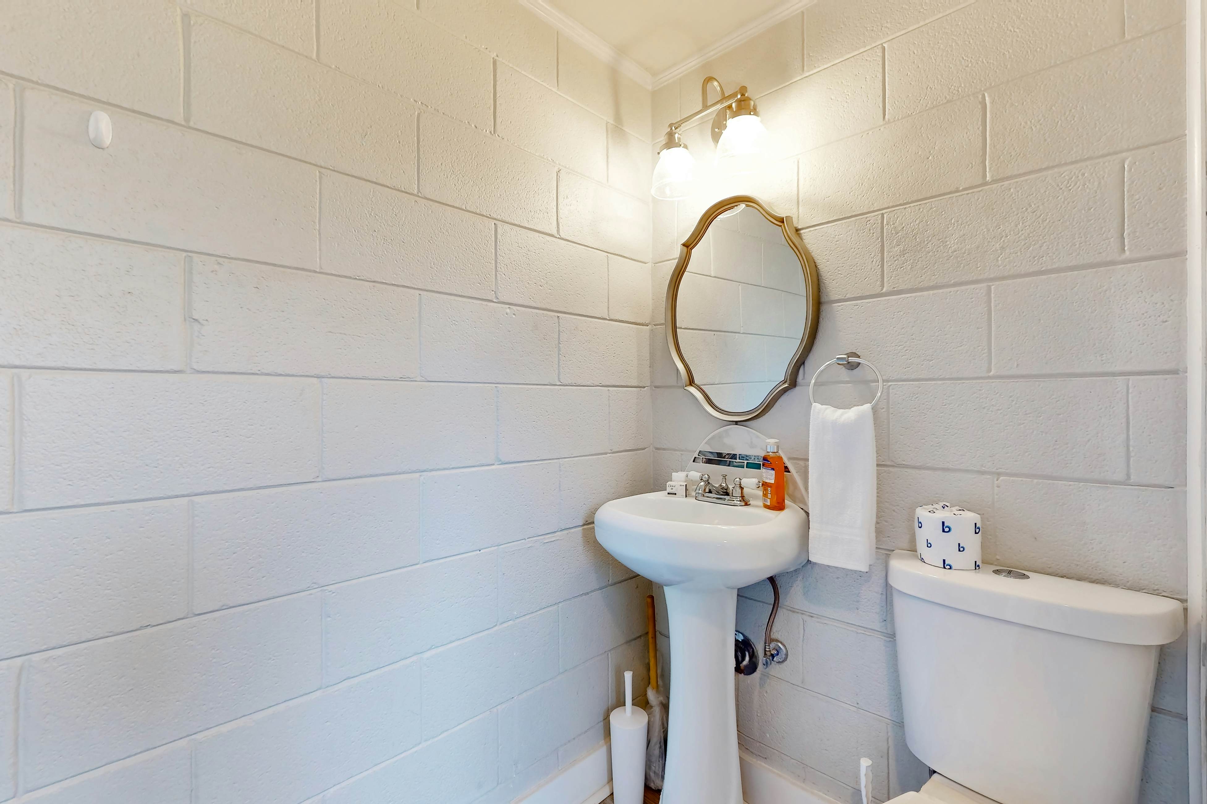 KB18 Pier View Cottage Unit 4