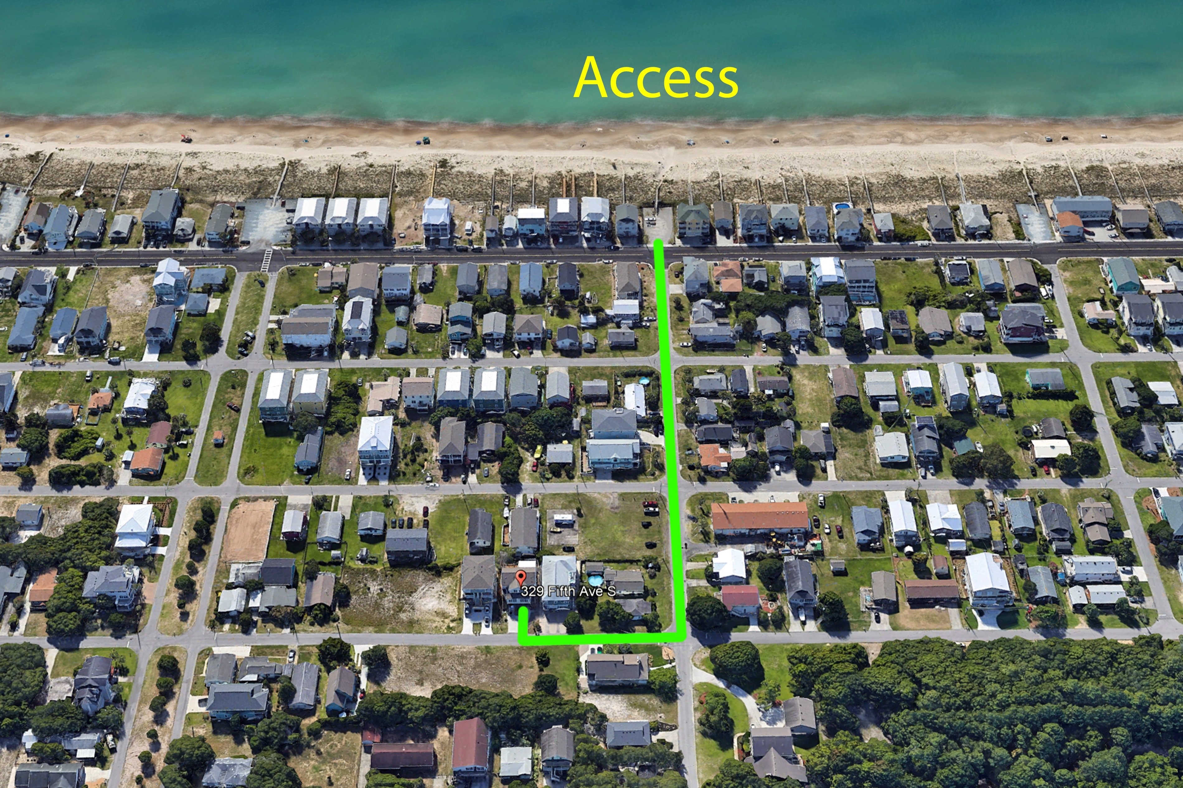 Coastal home with large deck, close to beach and local attractions