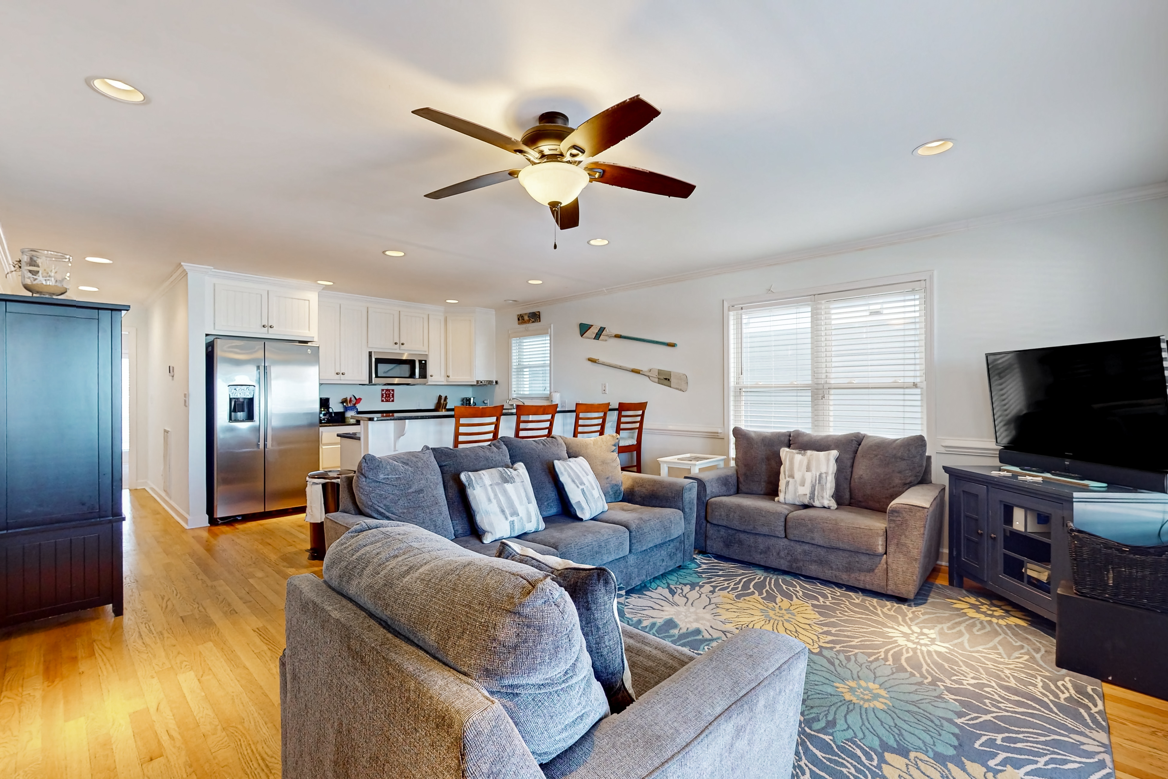 Oceanview Home with private pool and close beach access