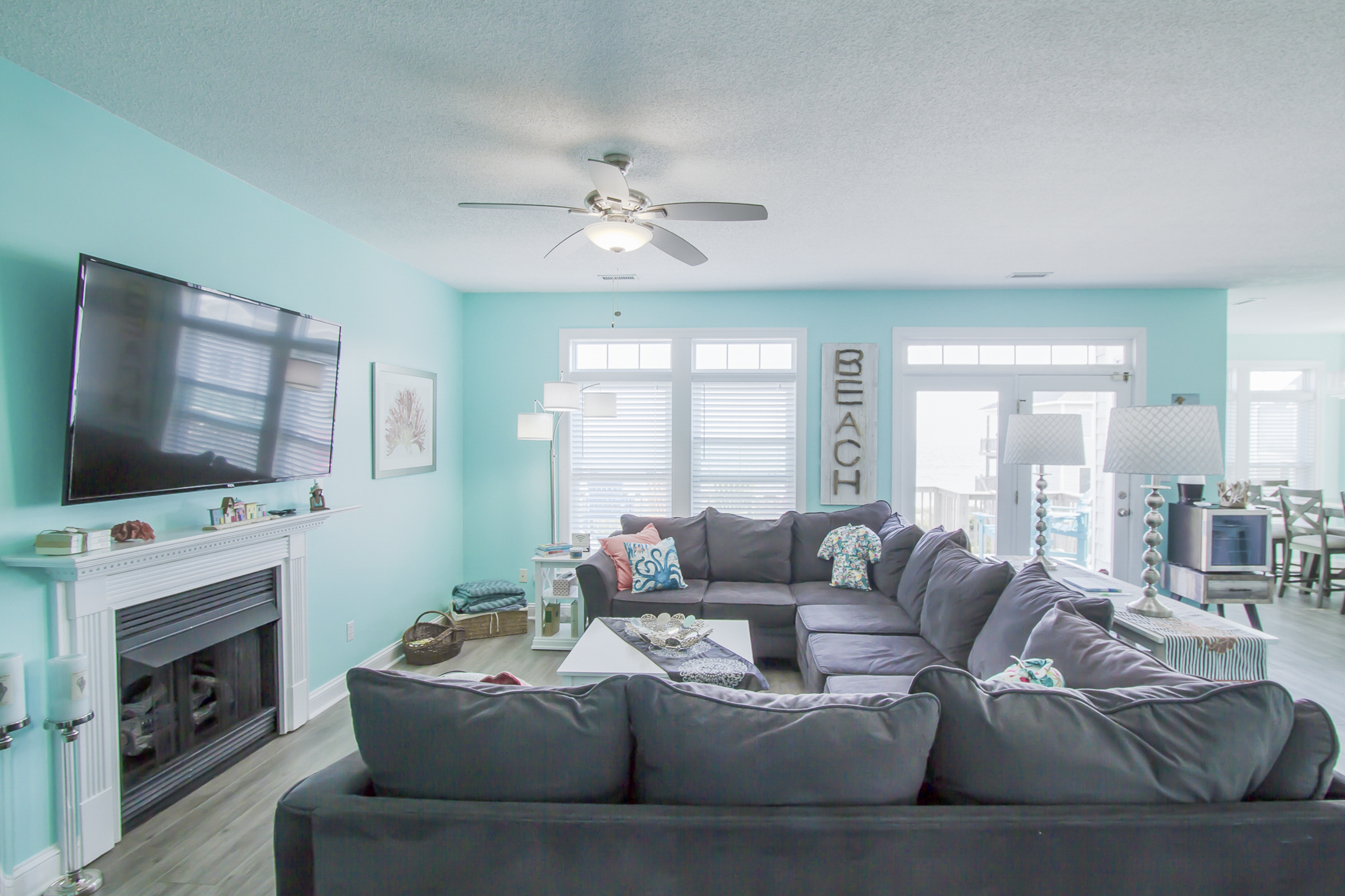 NTB4452 Almost Heaven