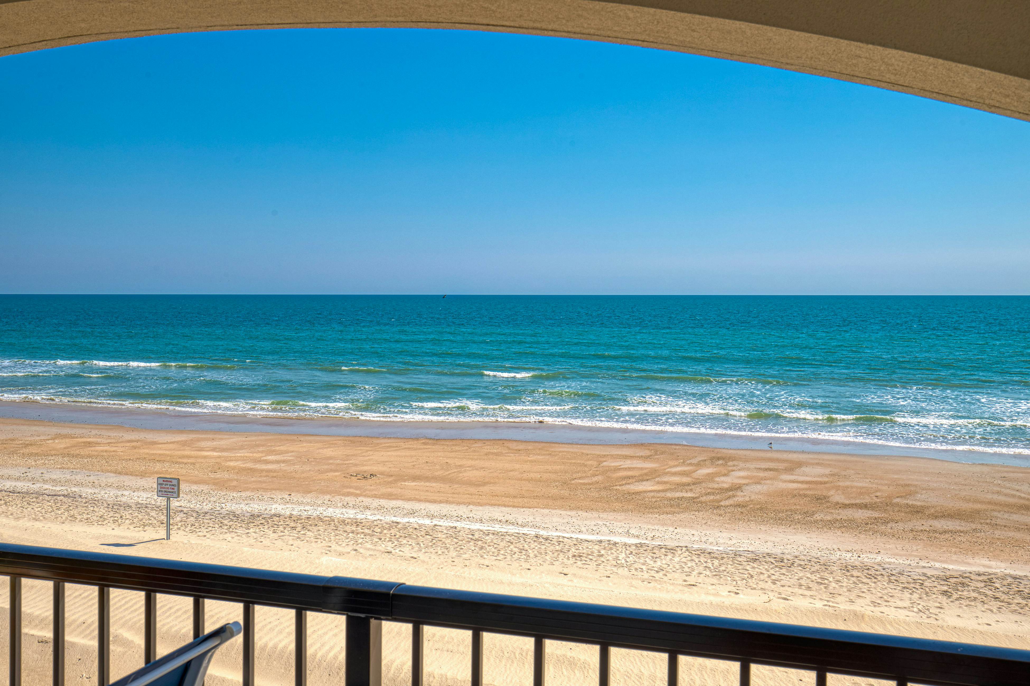 NTBVC215A Villa Capriani 215-A