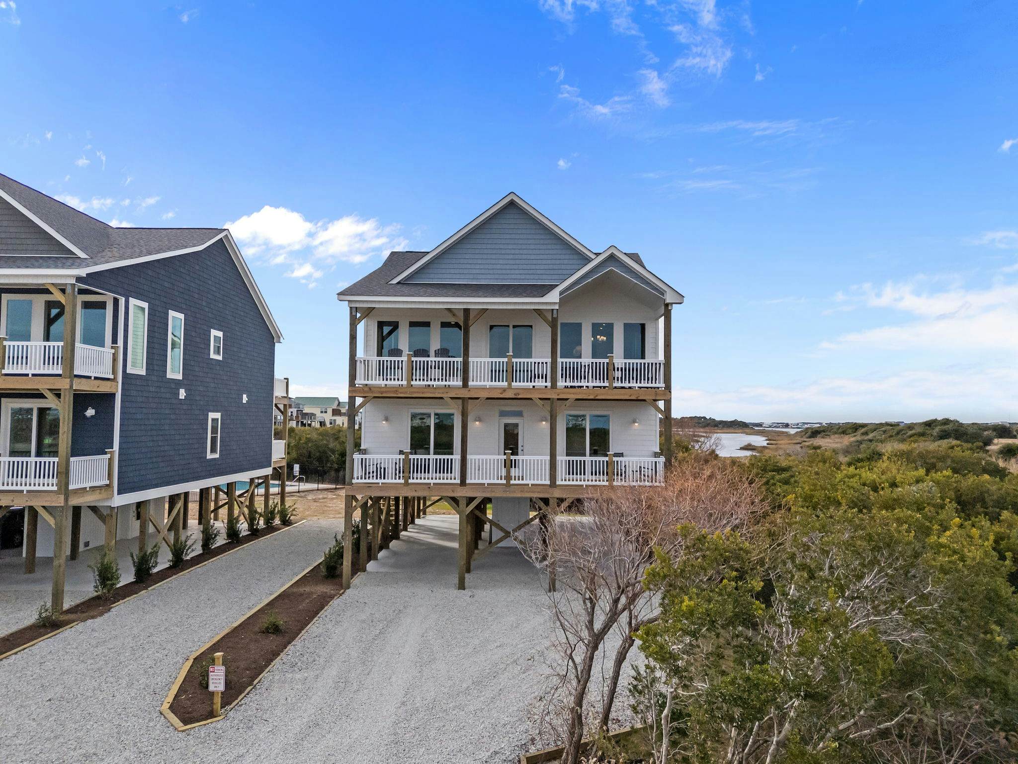 NTB117 Beach Château