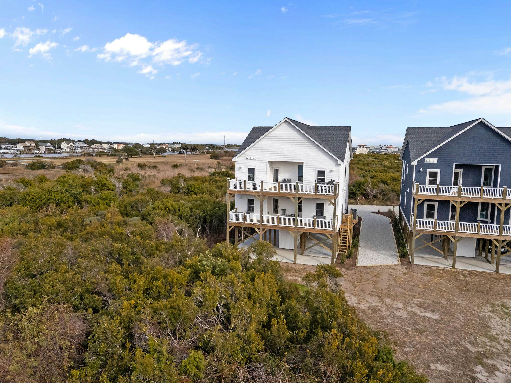NTB117 Beach Château