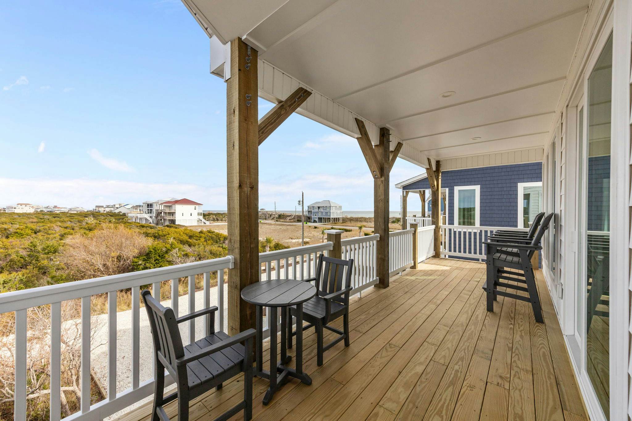 NTB117 Beach Château