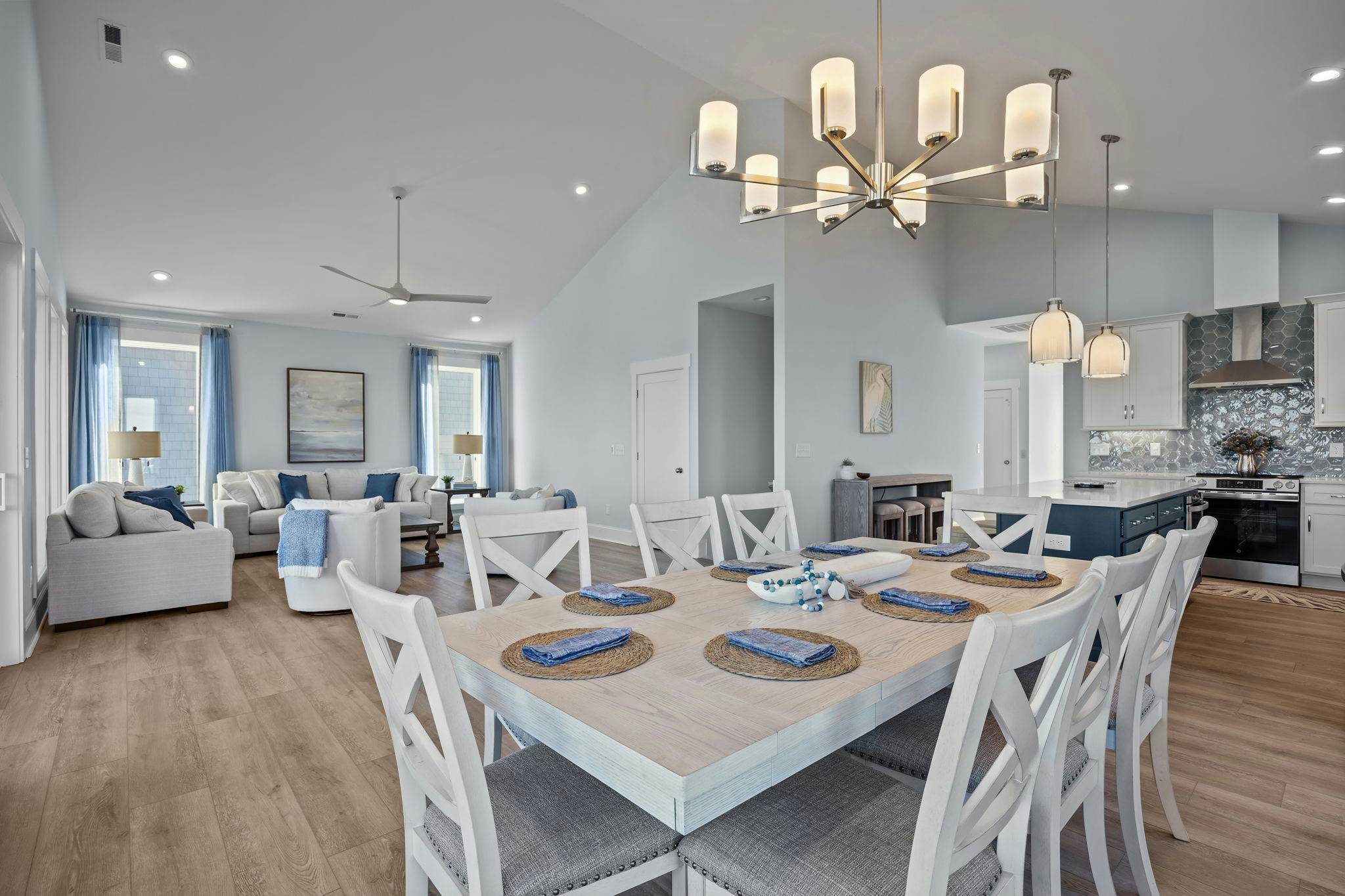 NTB117 Beach Château