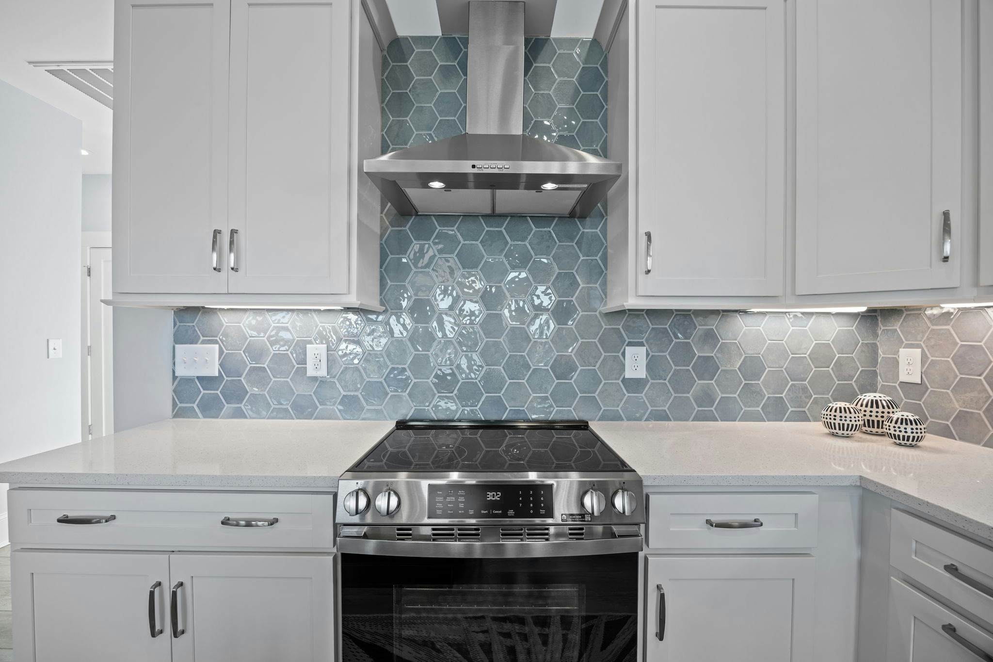 NTB117 Beach Château