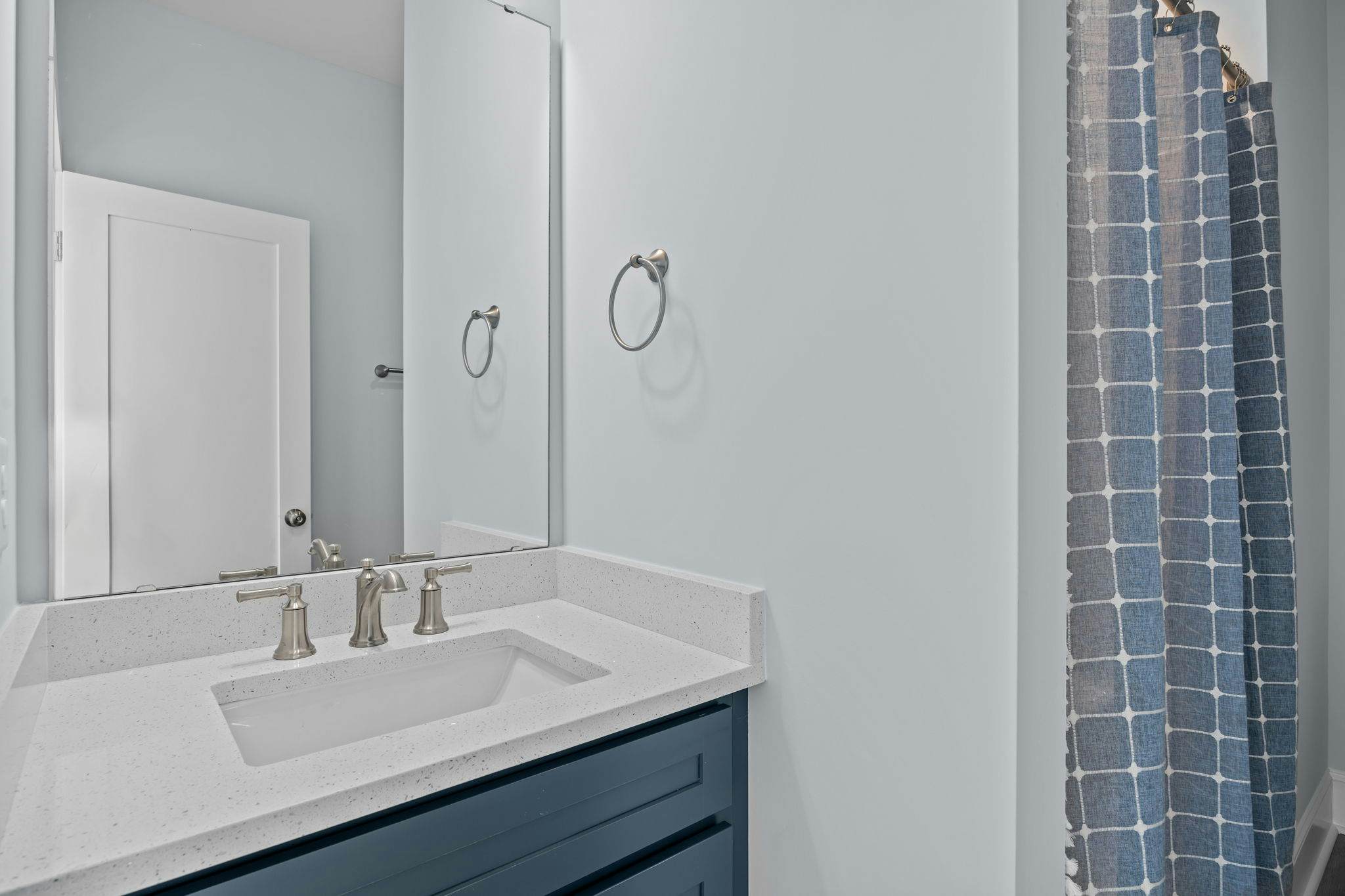 NTB117 Beach Château