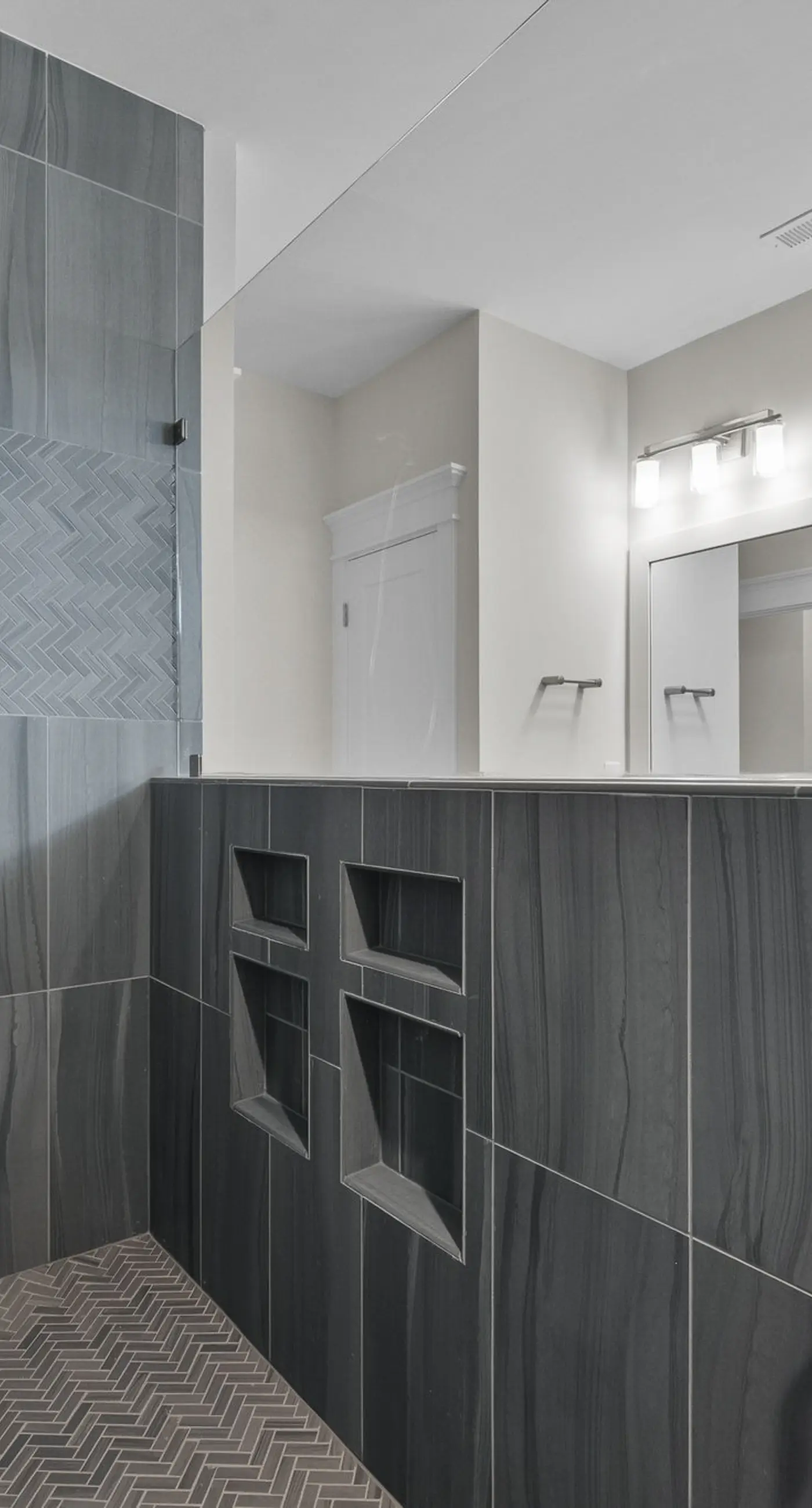 NTB109 Wave Château