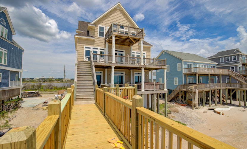 3-story beachfront home with ocean view, elevator, beach access, private hot tub