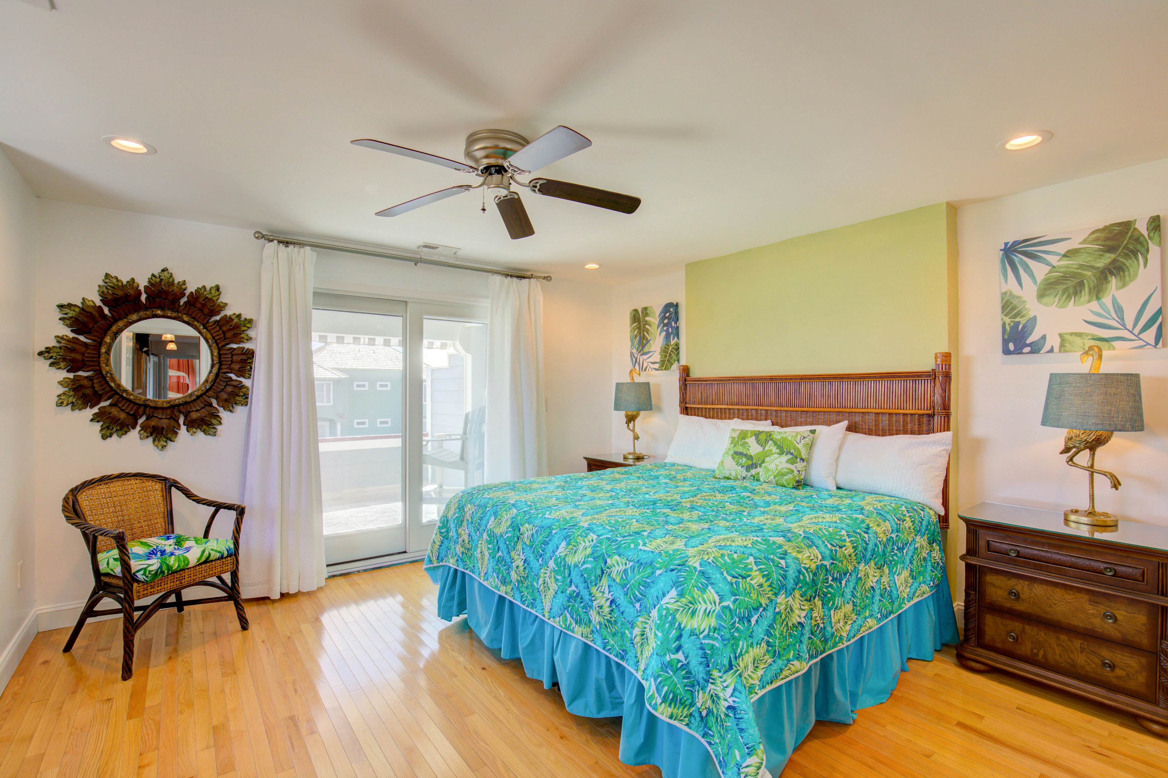 NTBHC421 Another Day in Paradise