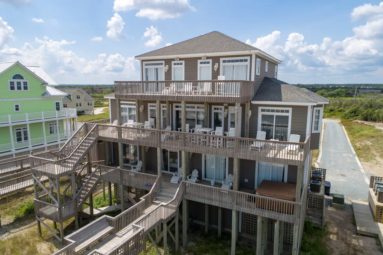 NTBHC642 Island Escape | 9 Bed North Topsail Beach, NC House | Vacasa