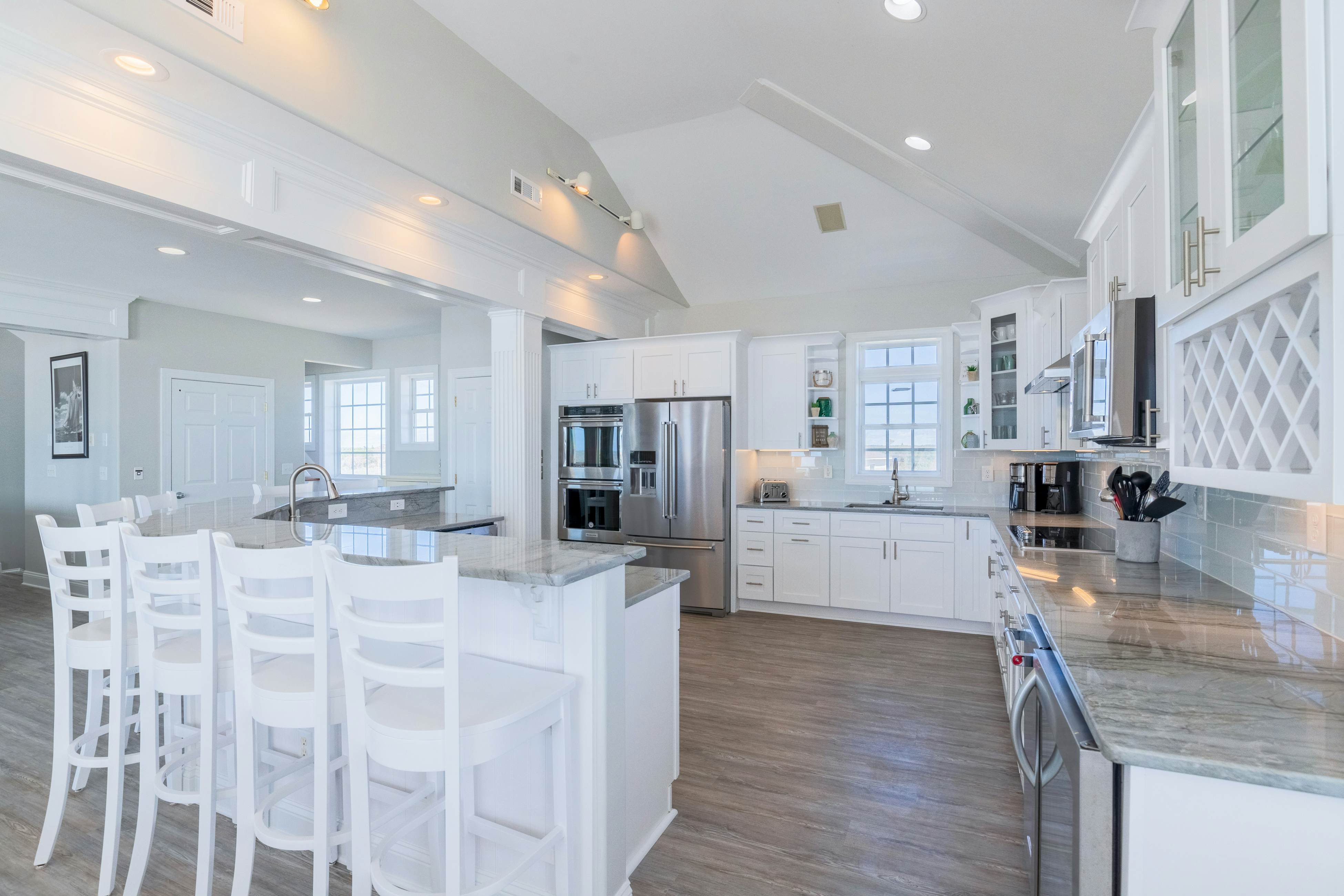 NTBHC642 Island Escape