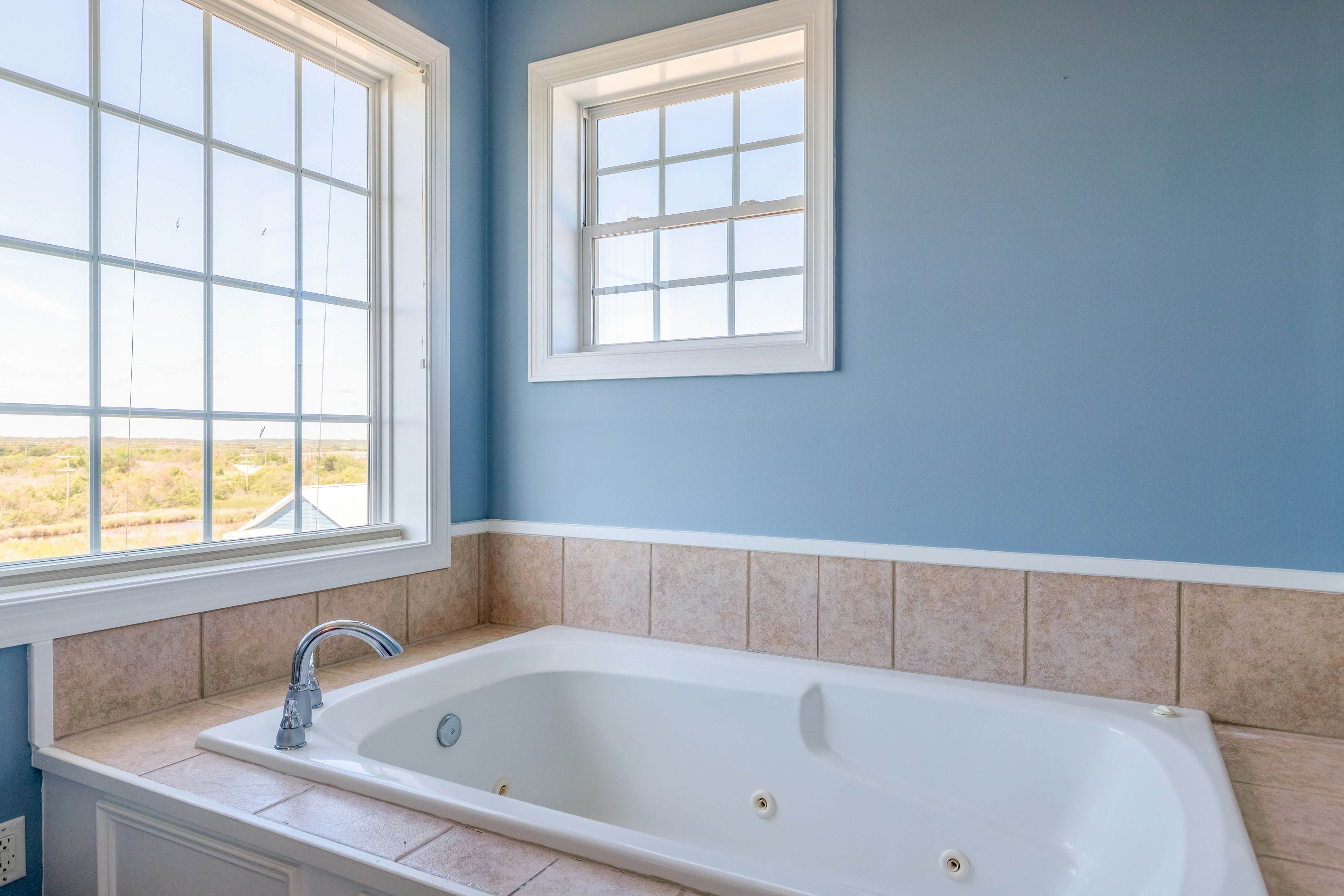 NTBHC642 Island Escape