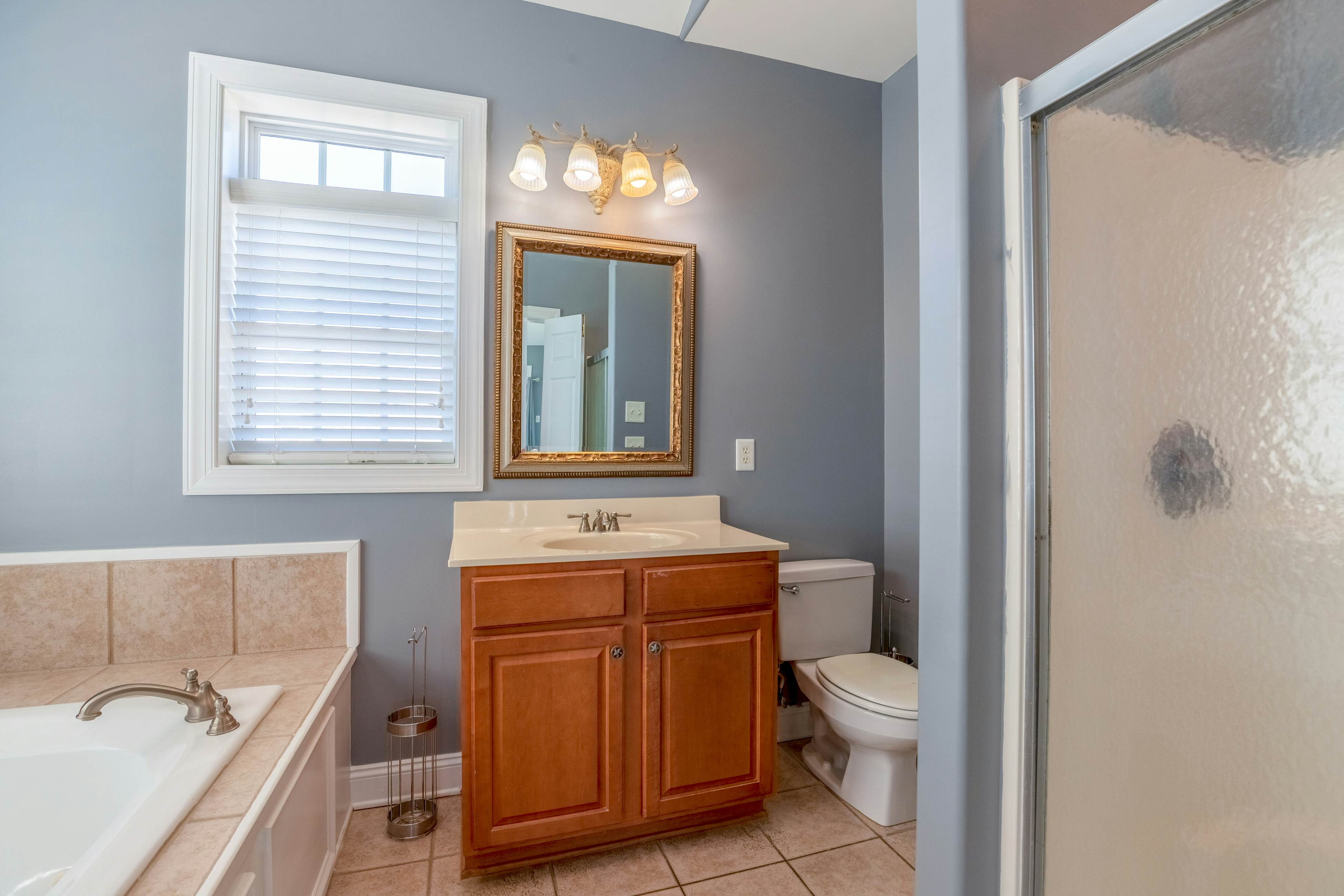 NTBHC642 Island Escape