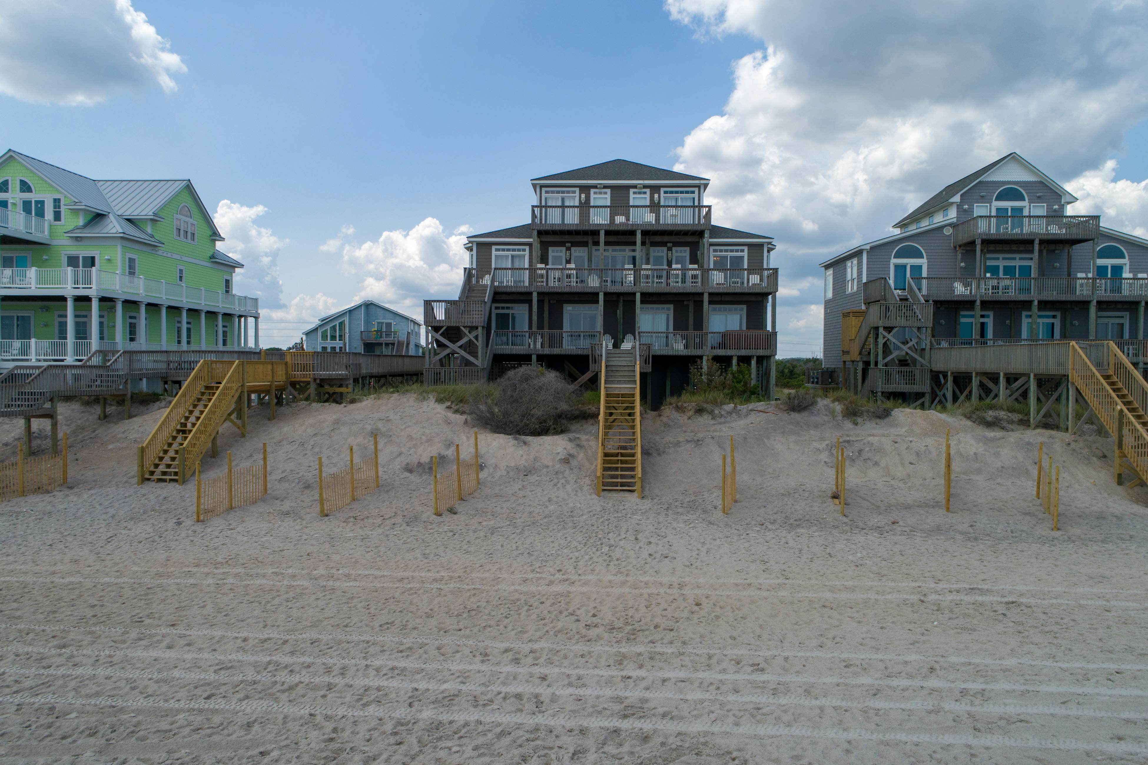 NTBHC642 Island Escape