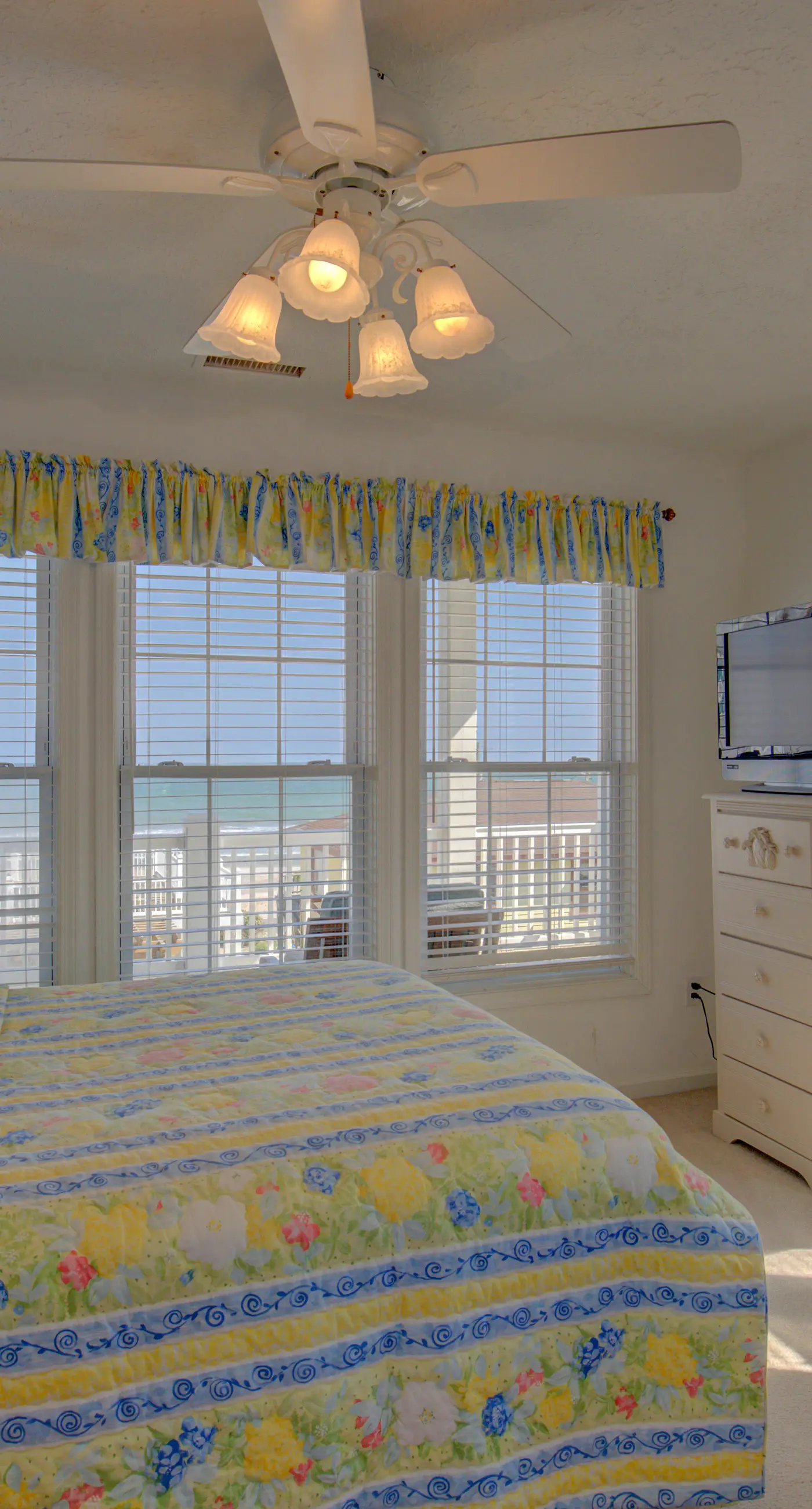 NTB2780 Oceanfront Acropolis