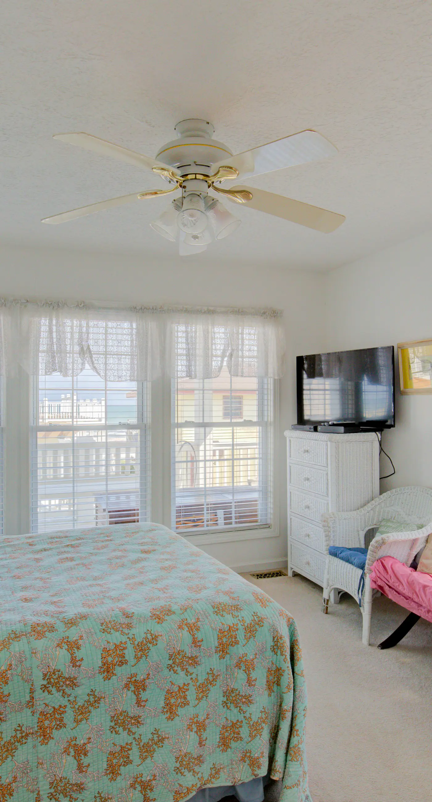 NTB2780 Oceanfront Acropolis