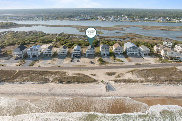 π Oceanview Beach Retreat | Private Pool | Deck Access from Every Bedroom π΄