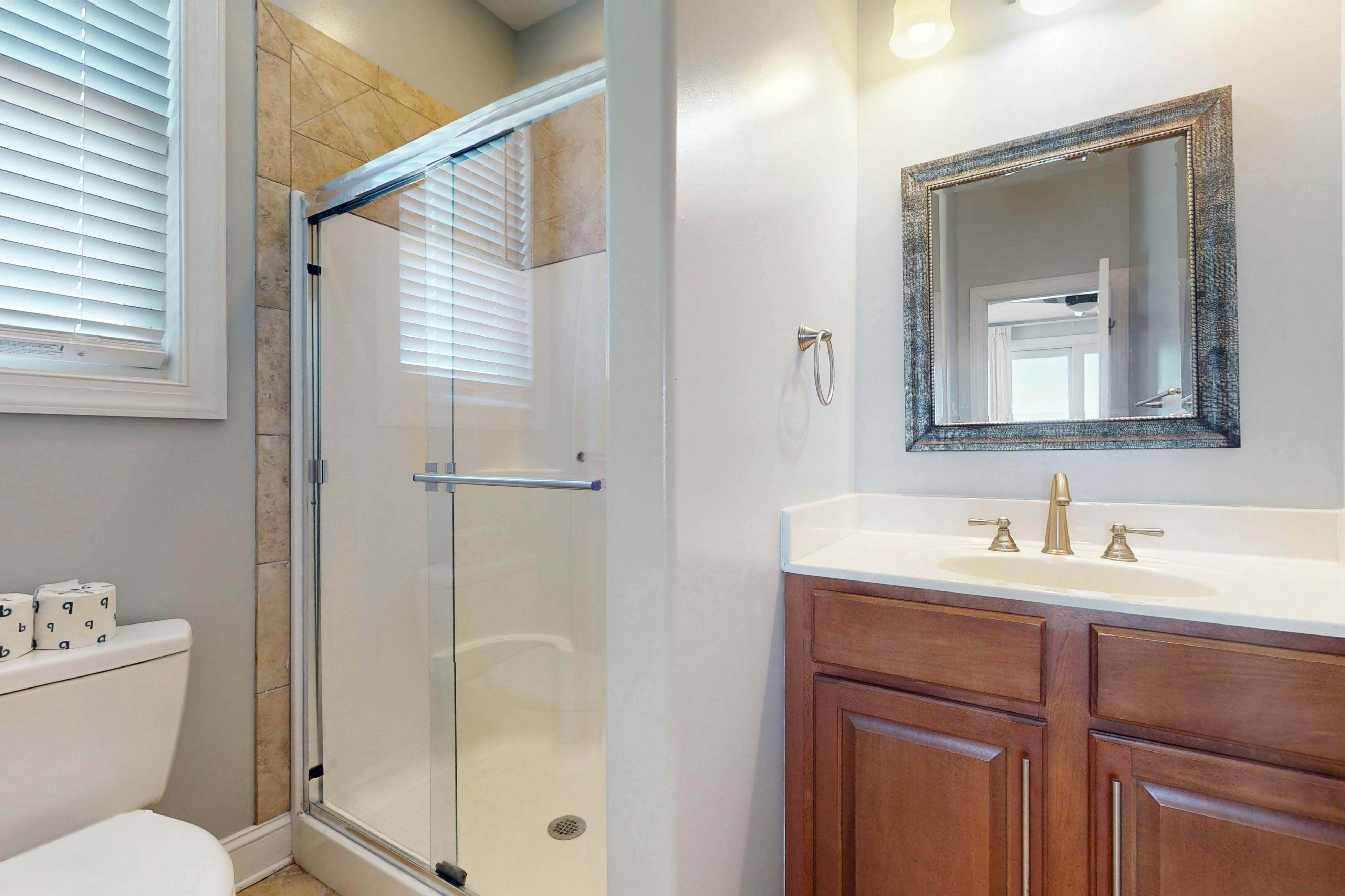 NTBHC602 Cosmos Cabana