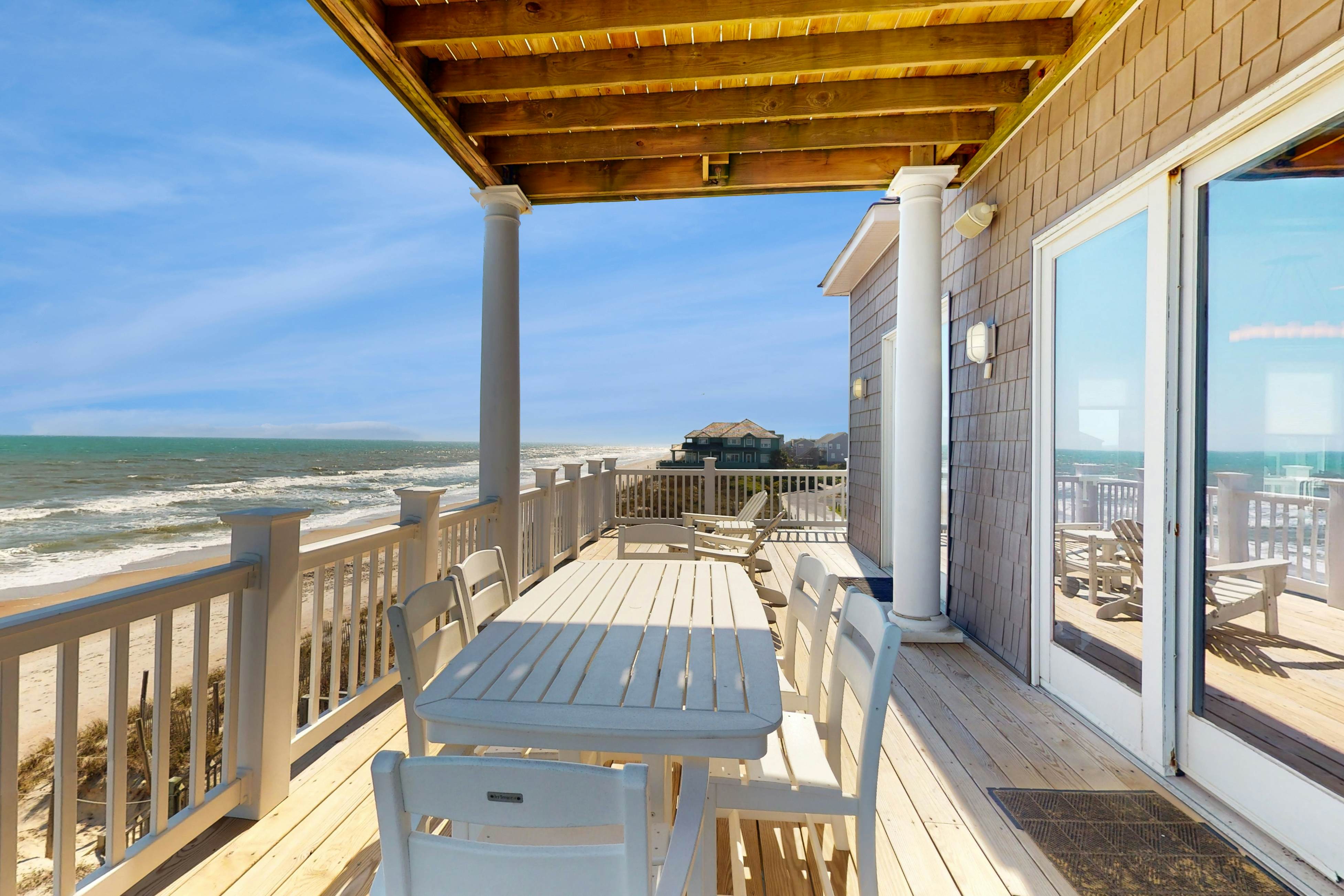 NTBHC602 Cosmos Cabana