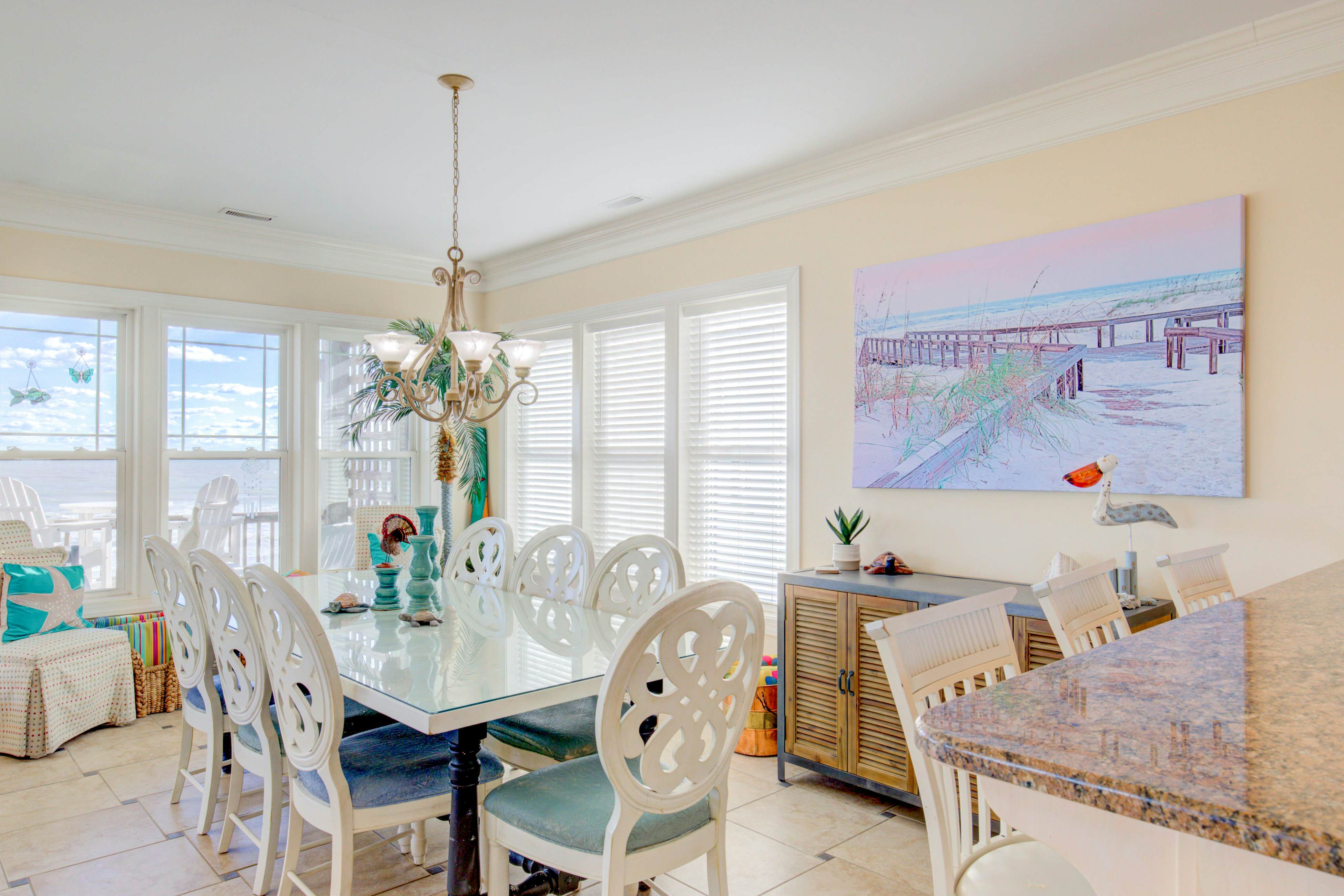 NTB4384 Parrots Perch