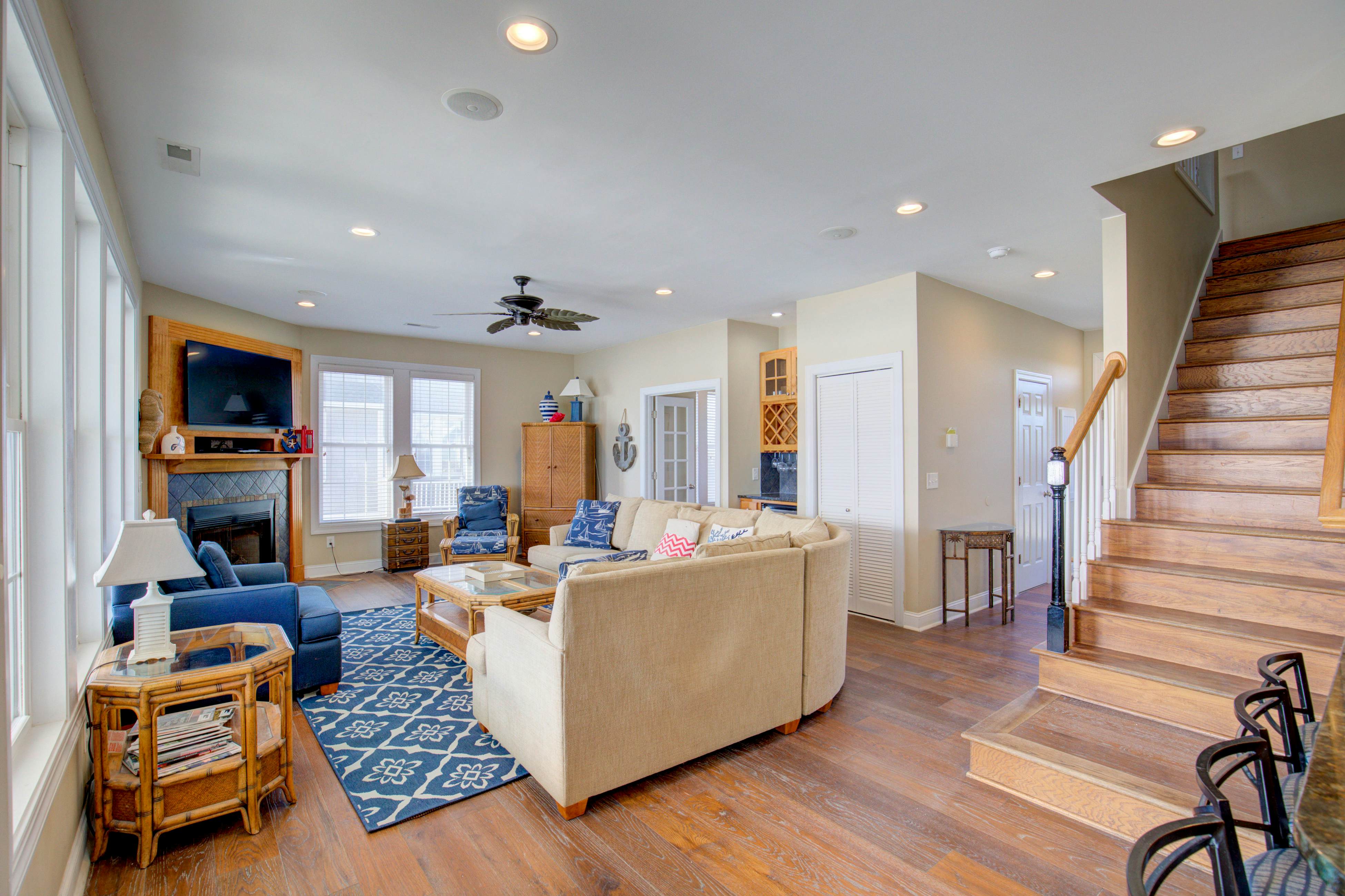 NTB4366 Day at the Beach Ocean Ridge