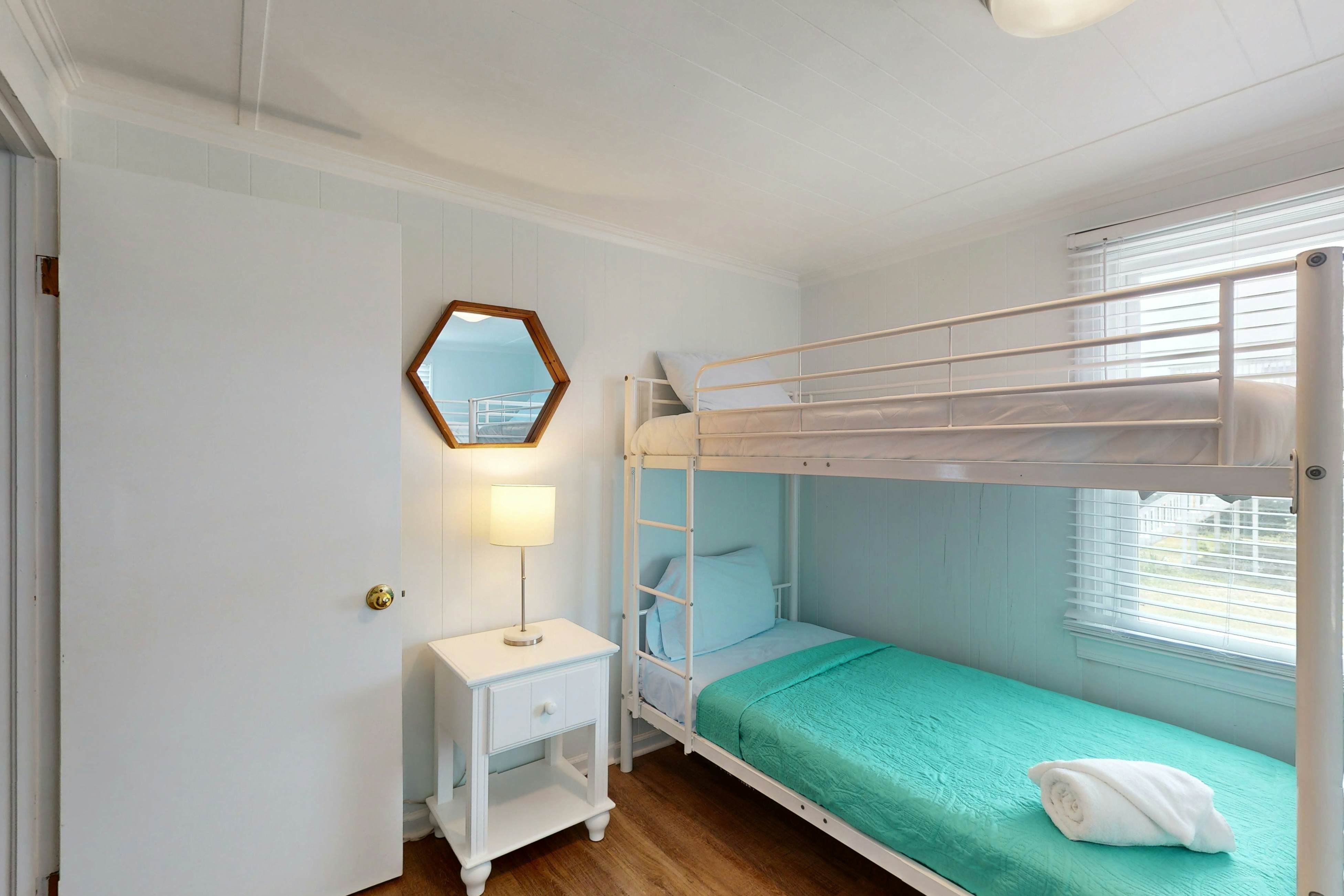 NTB7211 Teachs Lookout