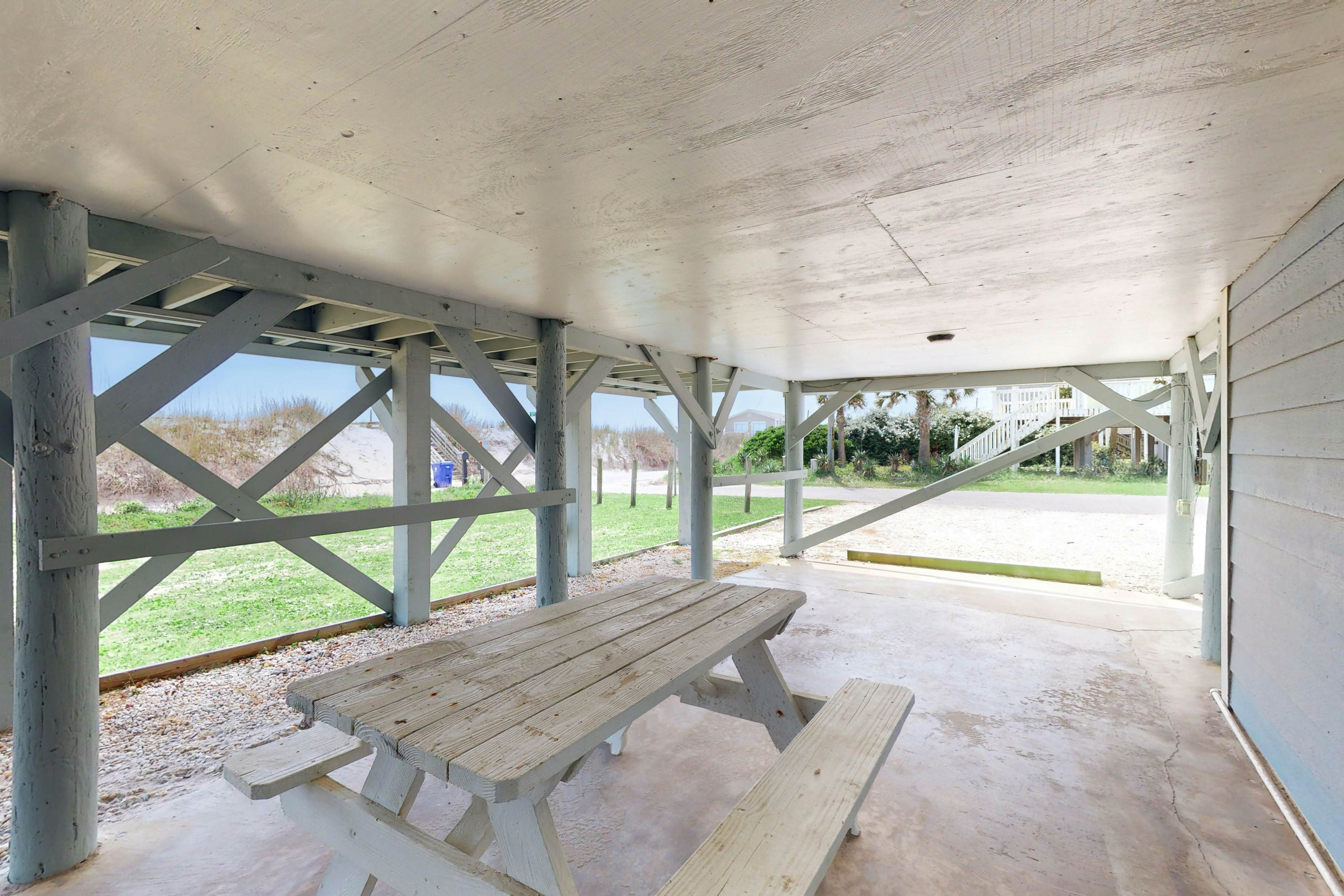 NTB7211 Teachs Lookout