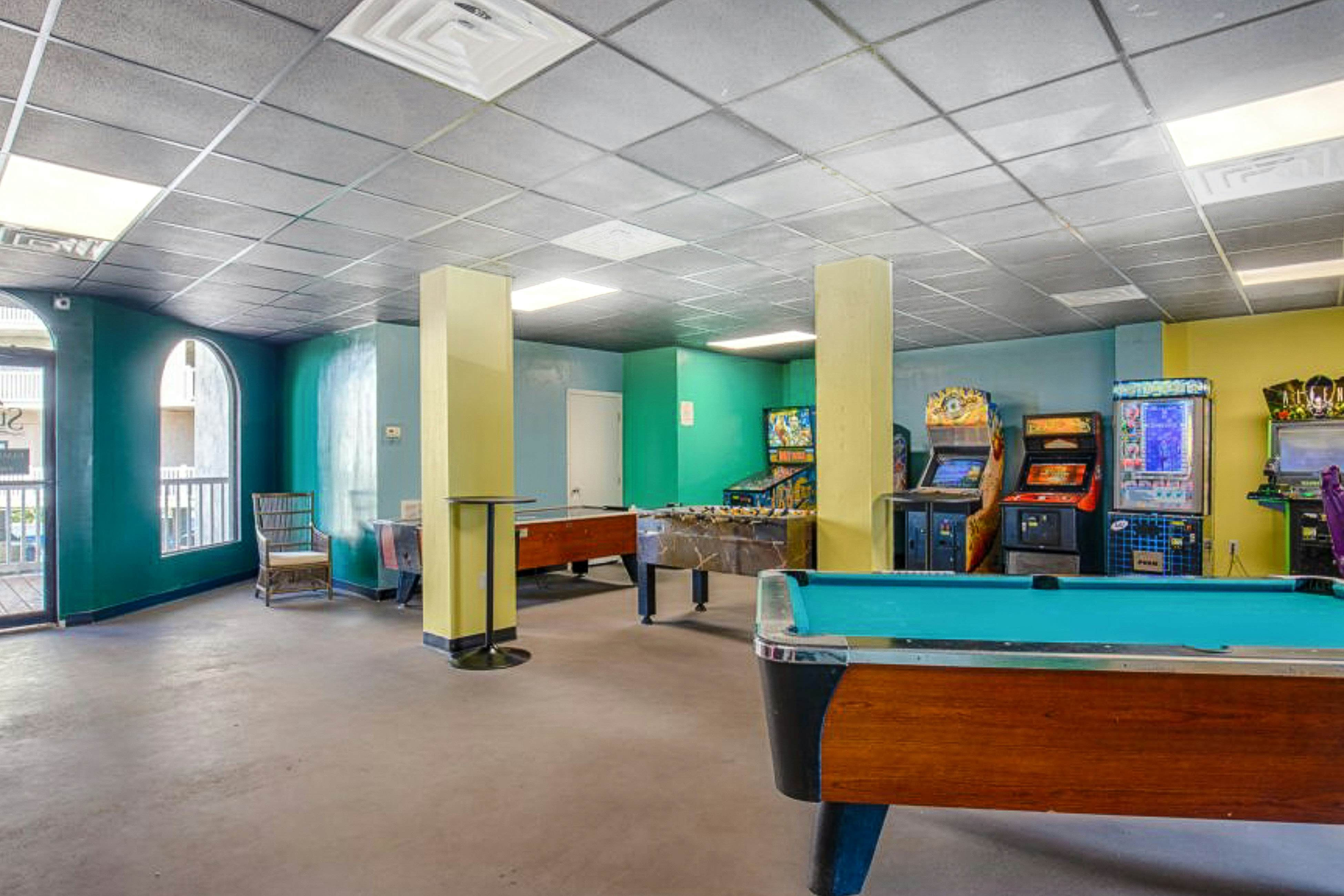 NTBSR2606 St Regis 2606 Surfin Turtle