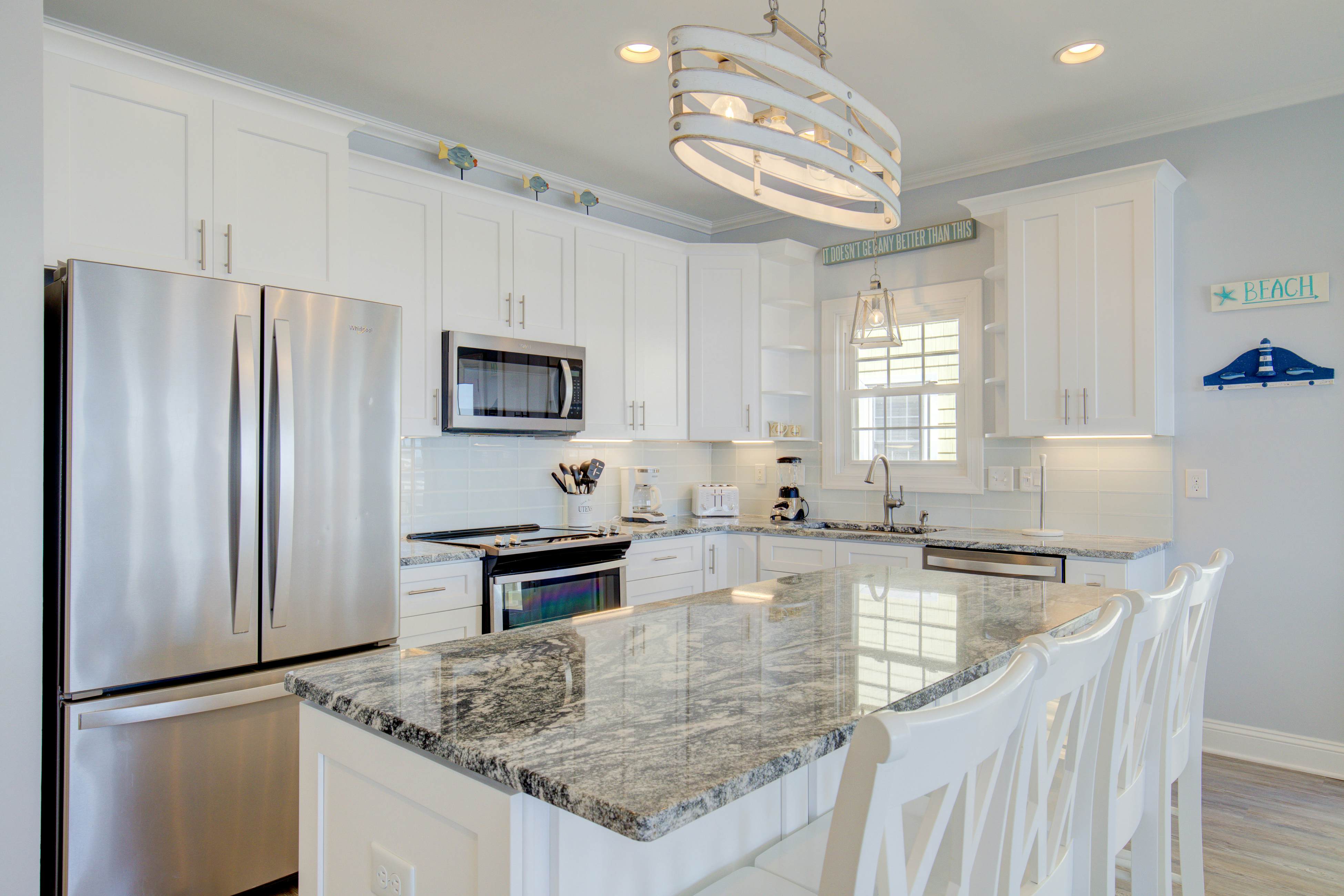 NTBVBTS856 Uncork and Unwind