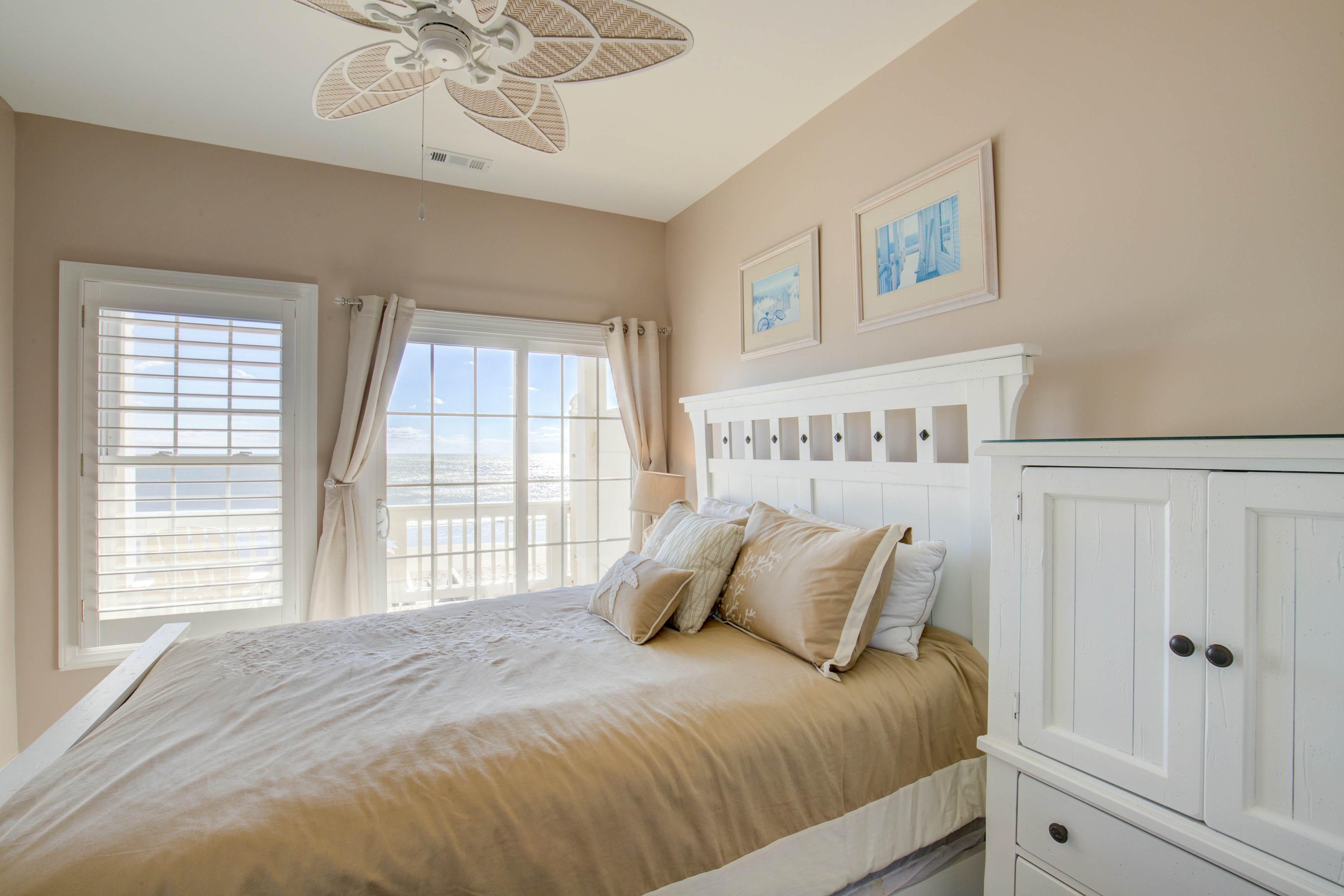 NTBVBTS856 Uncork and Unwind