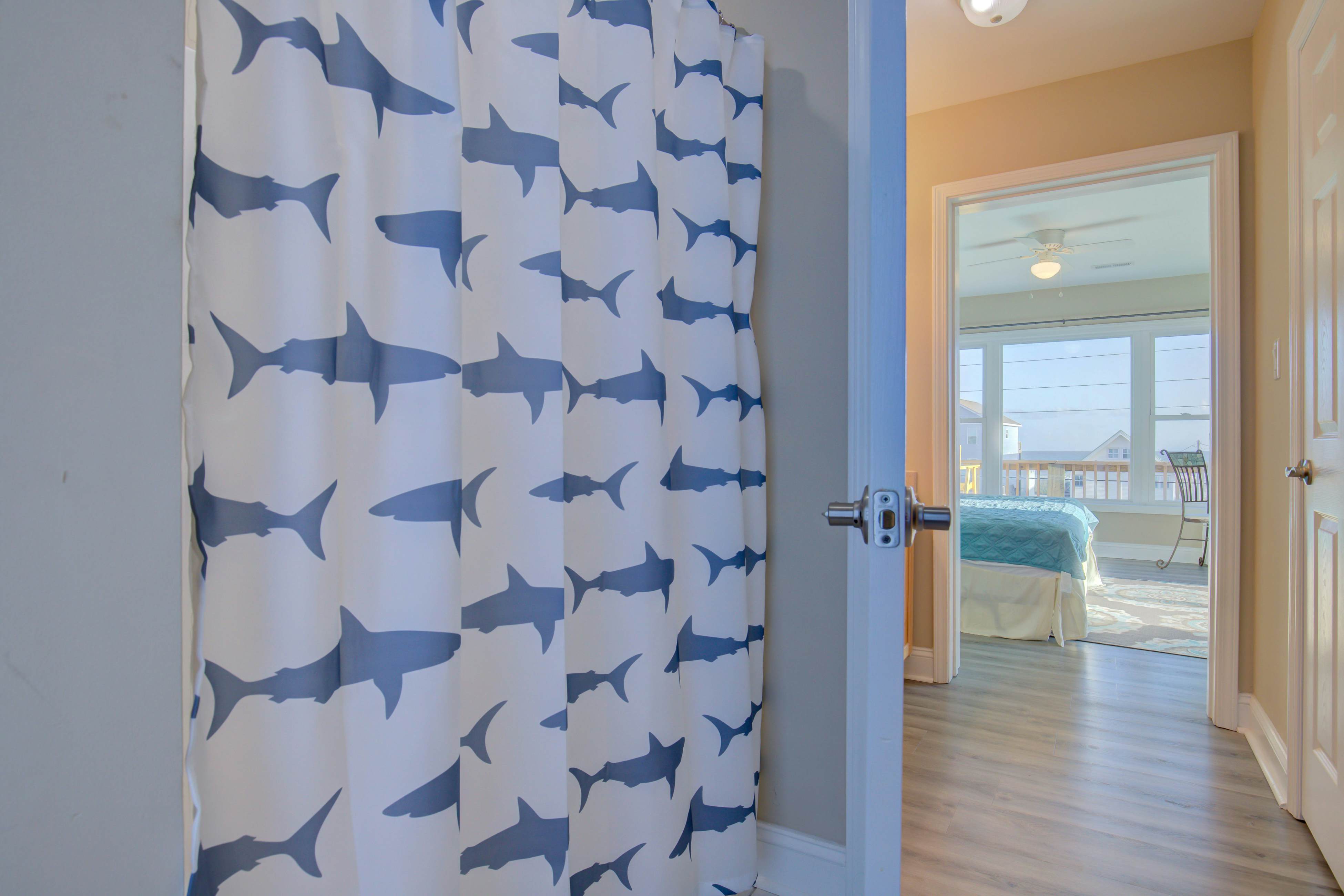 NTB0104 Swallows Nest