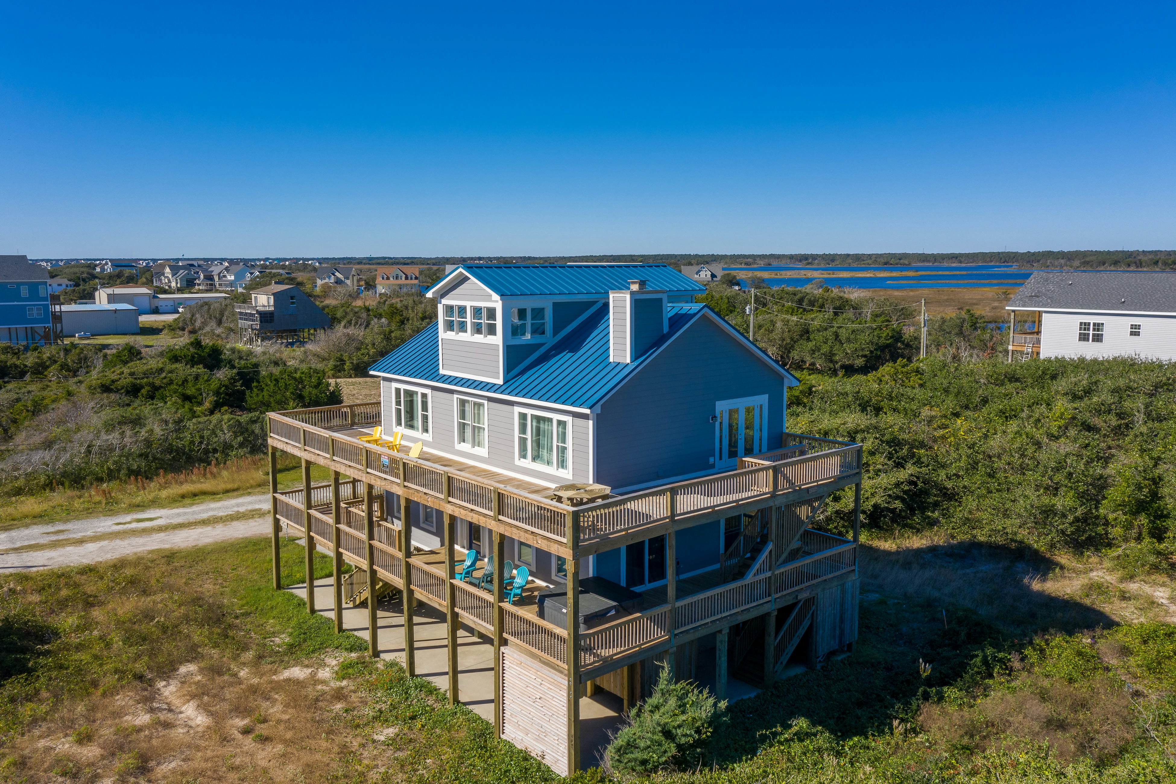 NTB0104 Swallows Nest