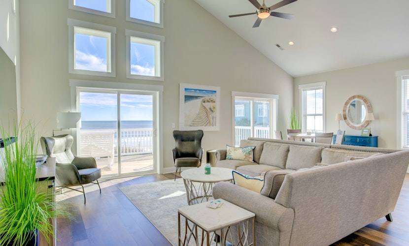 Ocean-view beach home with private hot tub, elevator & pool access- dog-friendly