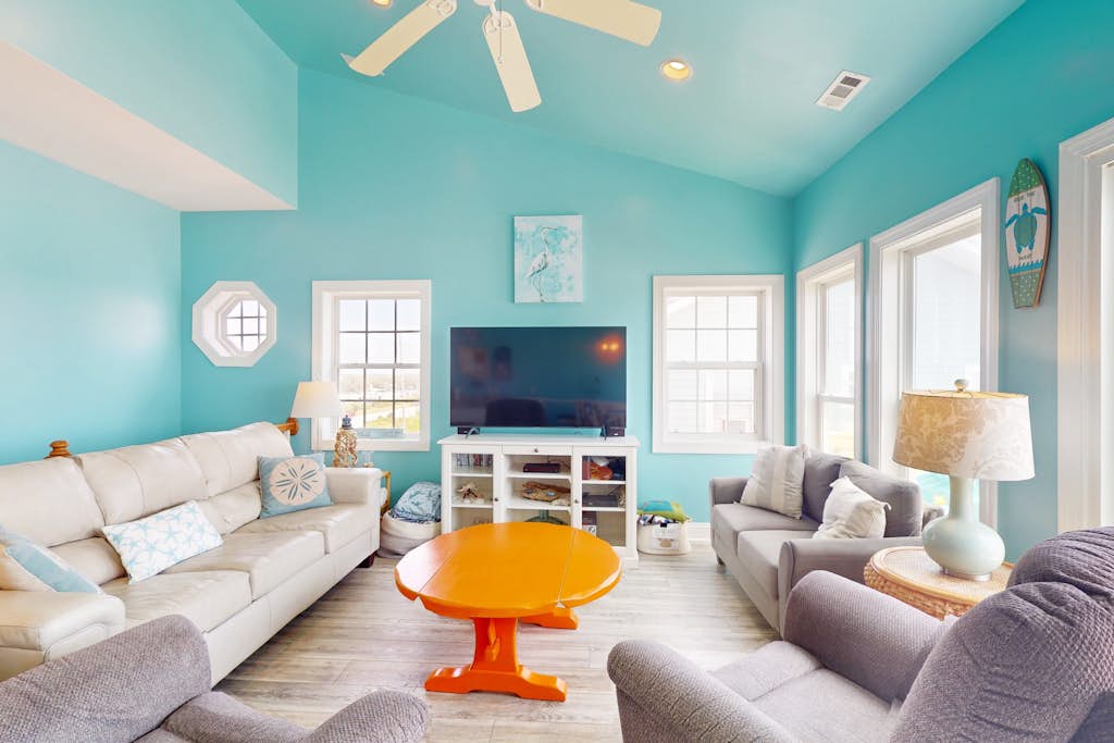 Oceanfront duplex with 4 decks, private beach walkway, central AC, & W/D