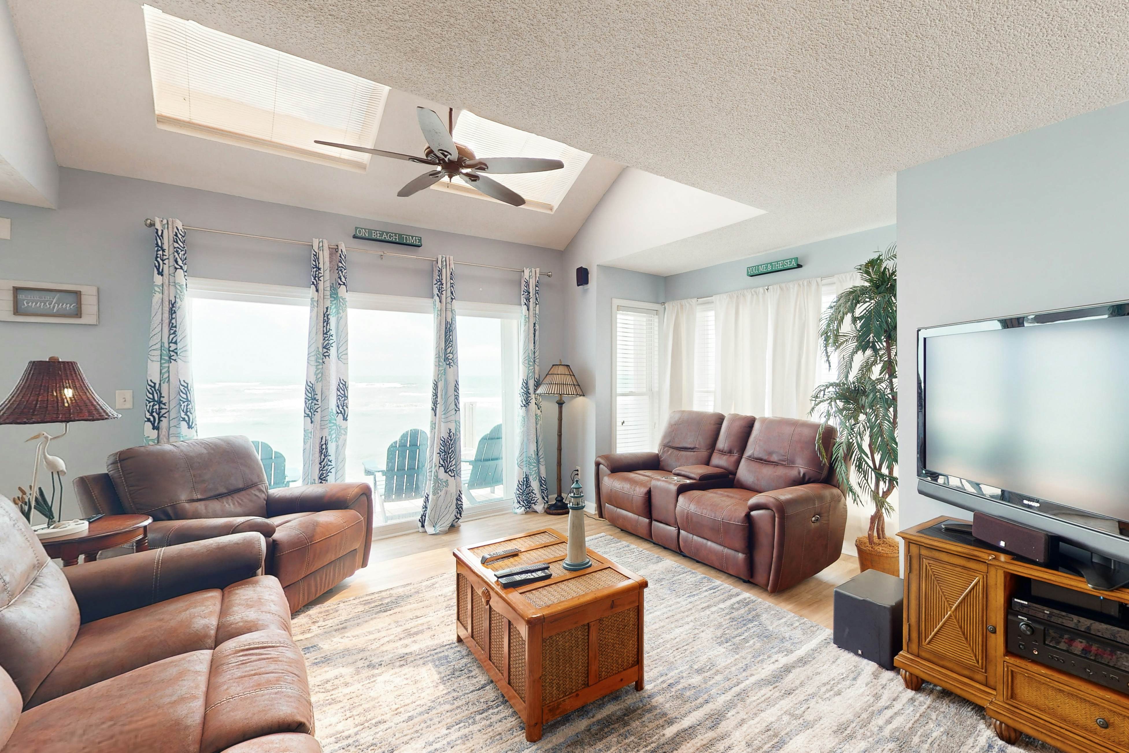 NTB2362 Lucky Shores