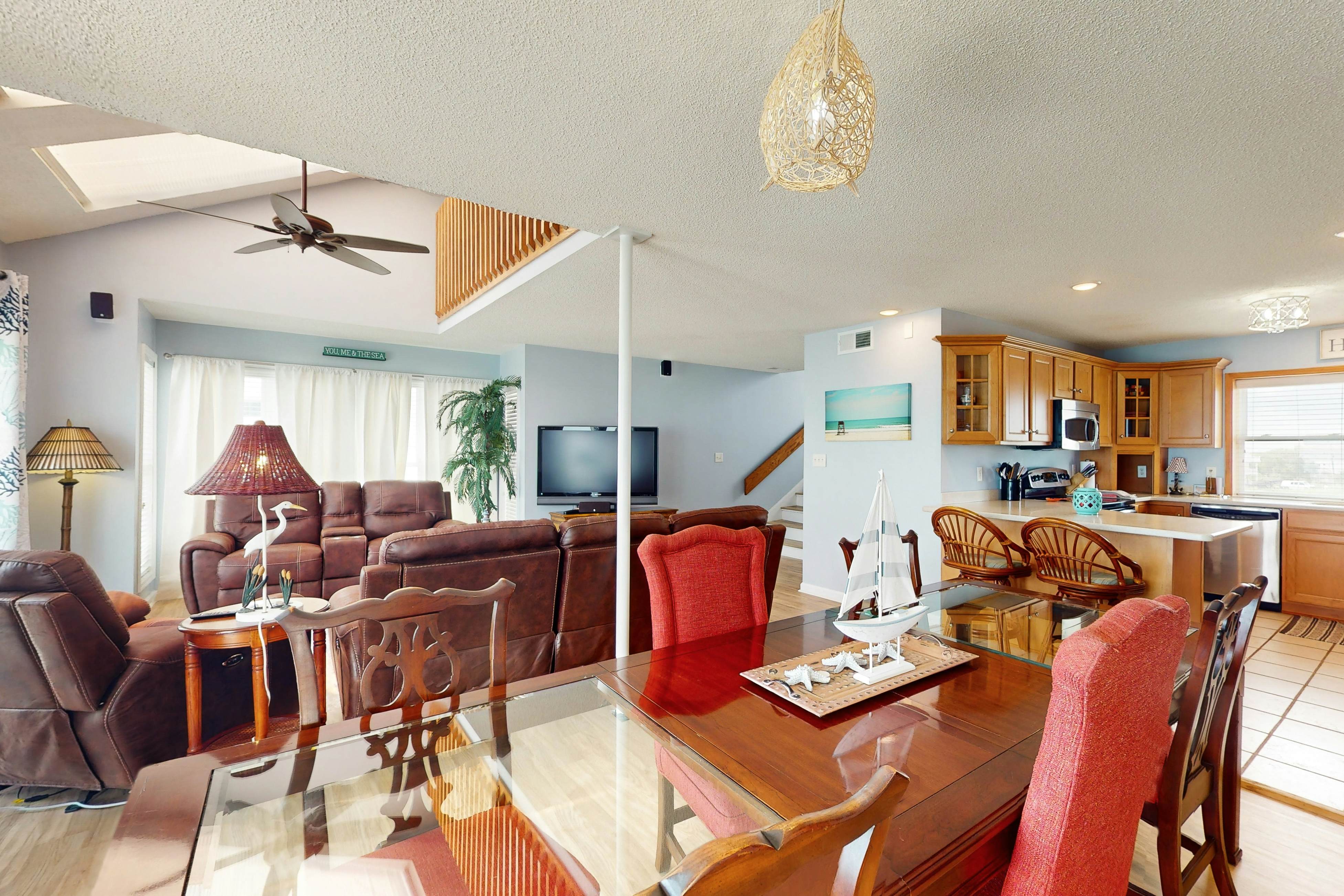 NTB2362 Lucky Shores