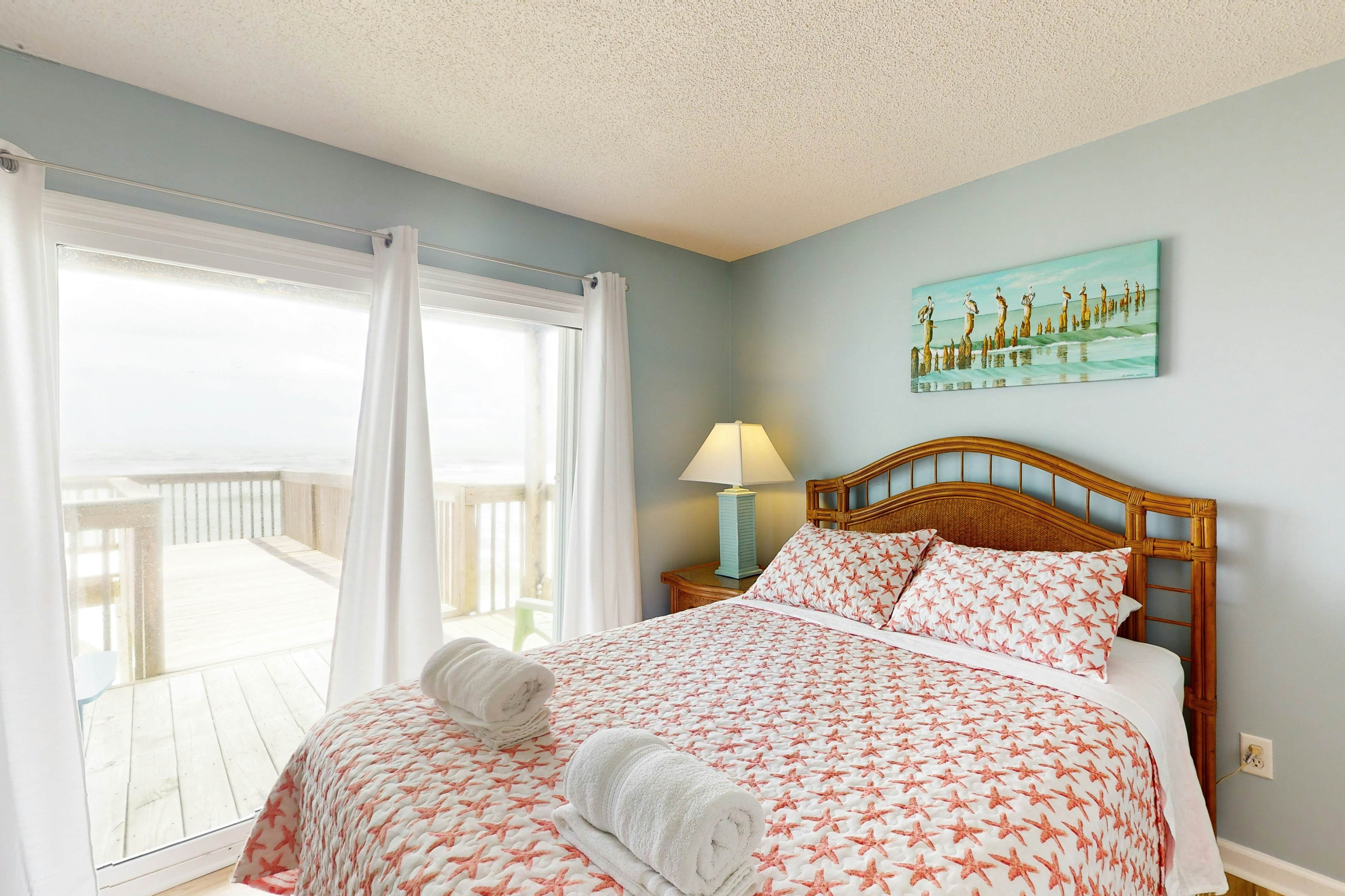 NTB2362 Lucky Shores