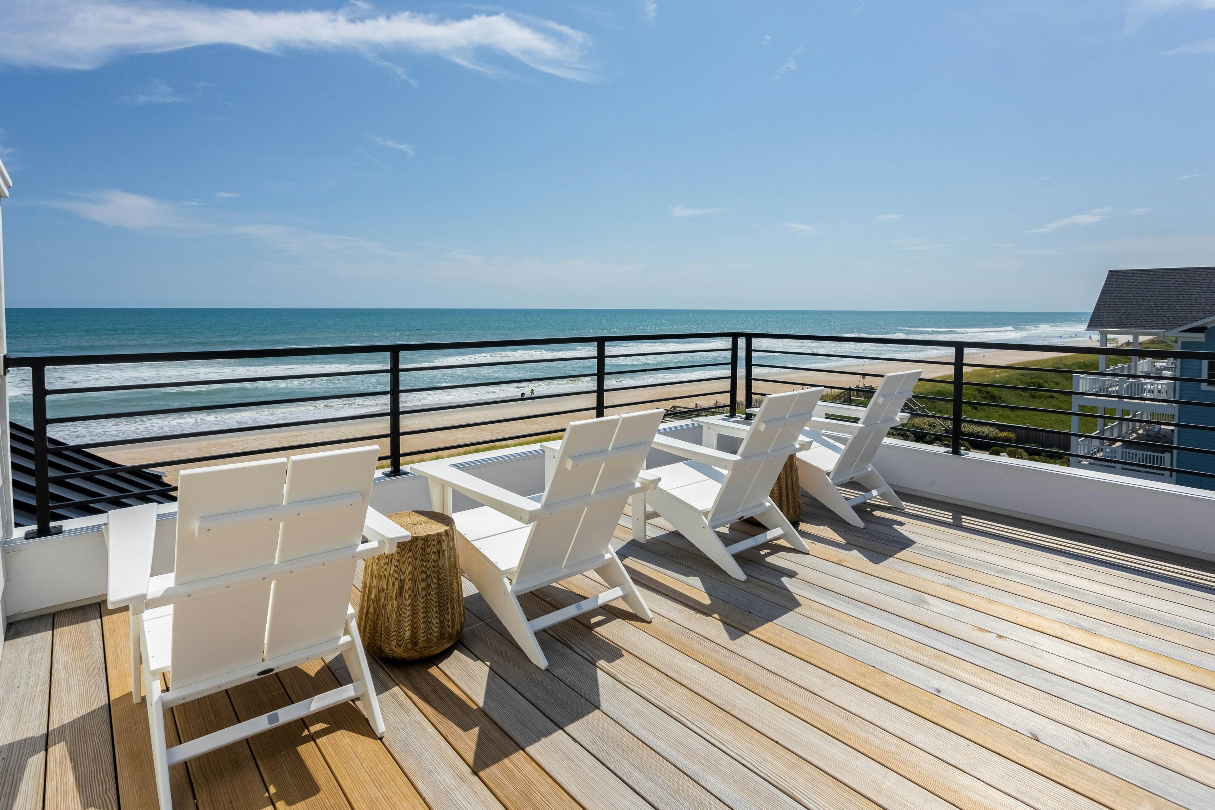 NTB604 White Lotus - Beachfront Edition