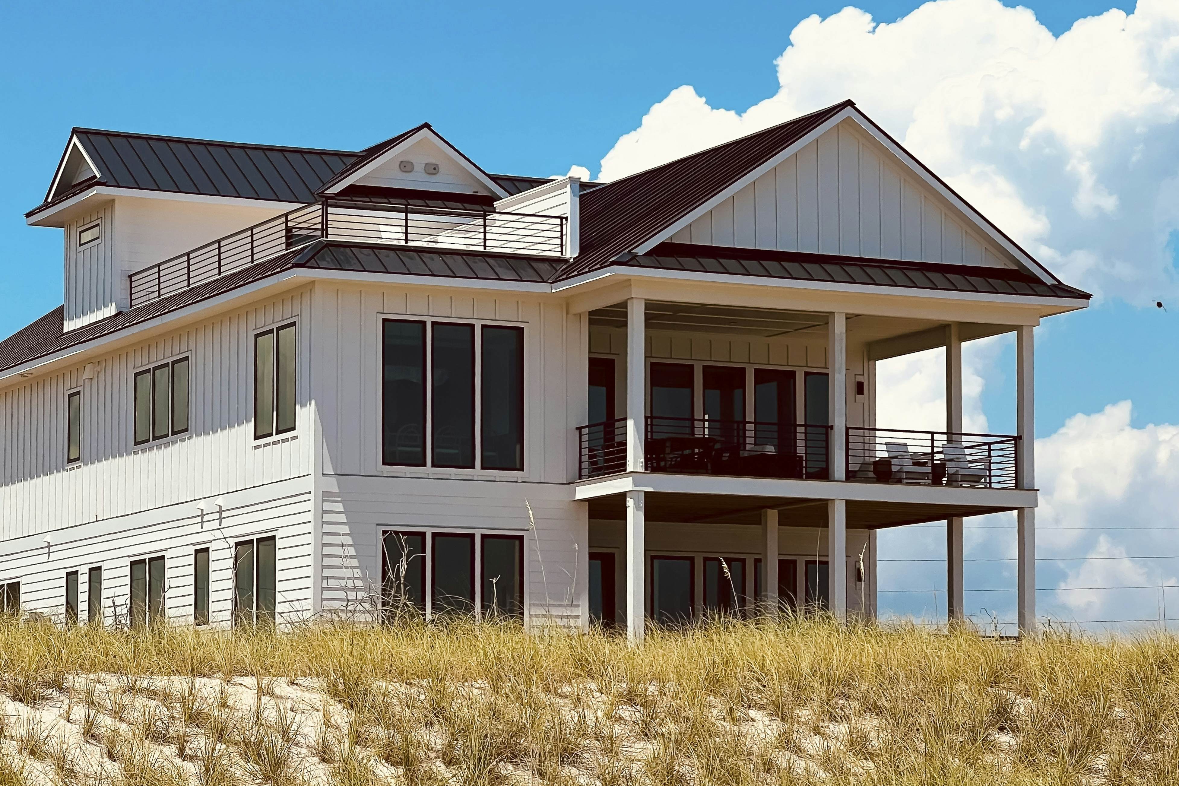 NTB604 White Lotus - Beachfront Edition