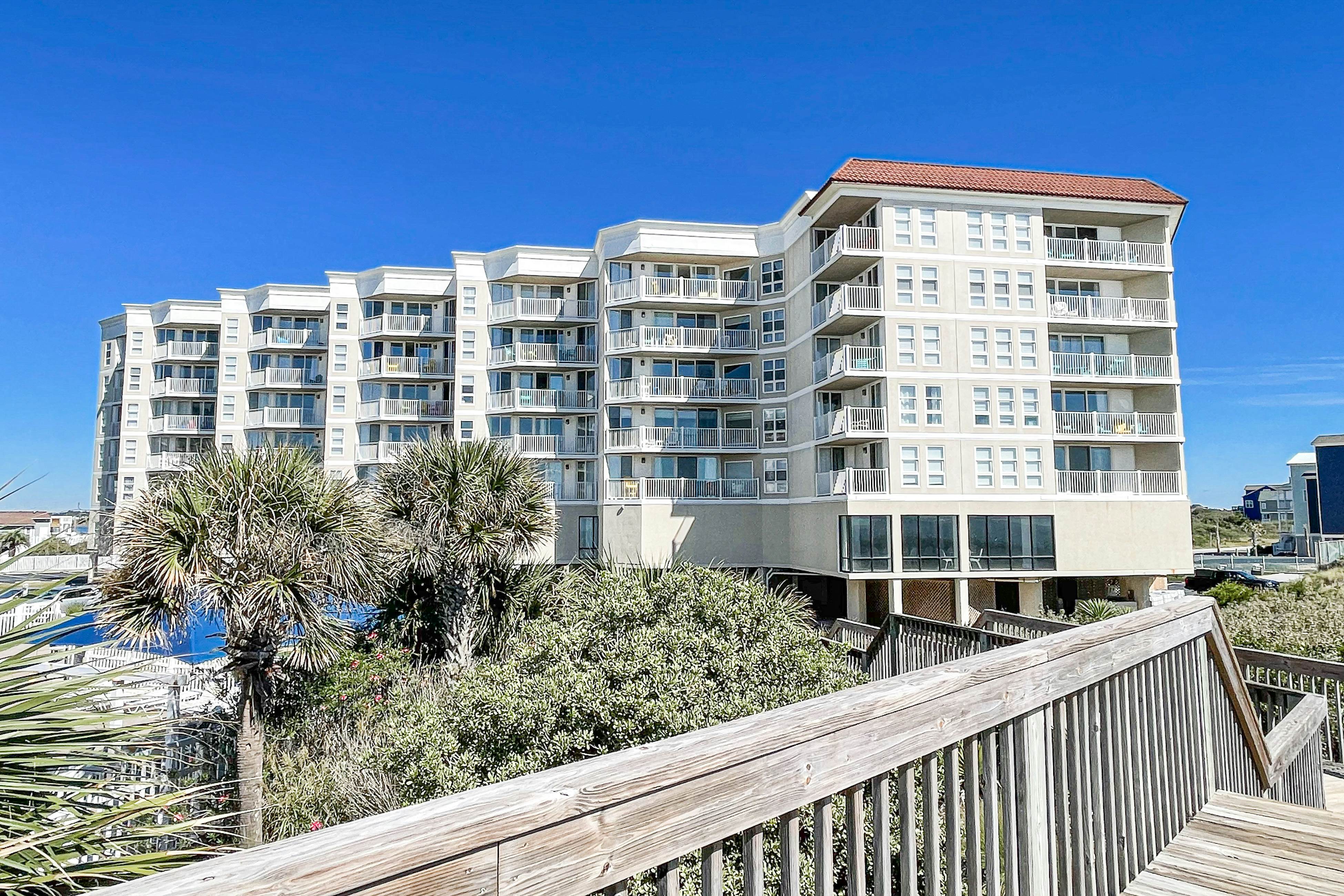 NTBSR3402 St Regis 3402- New River Retreat