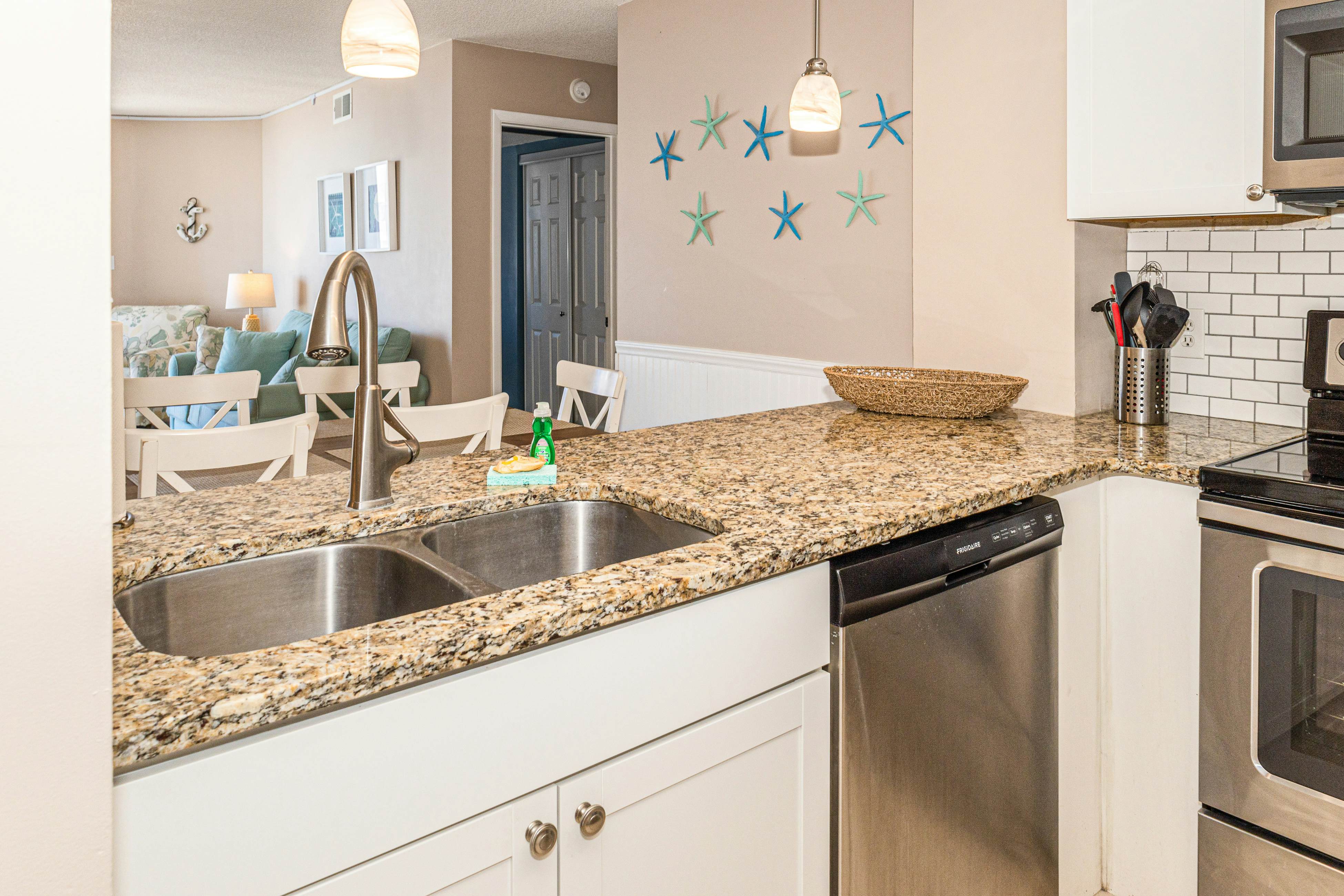 NTBSR3402 St Regis 3402- New River Retreat