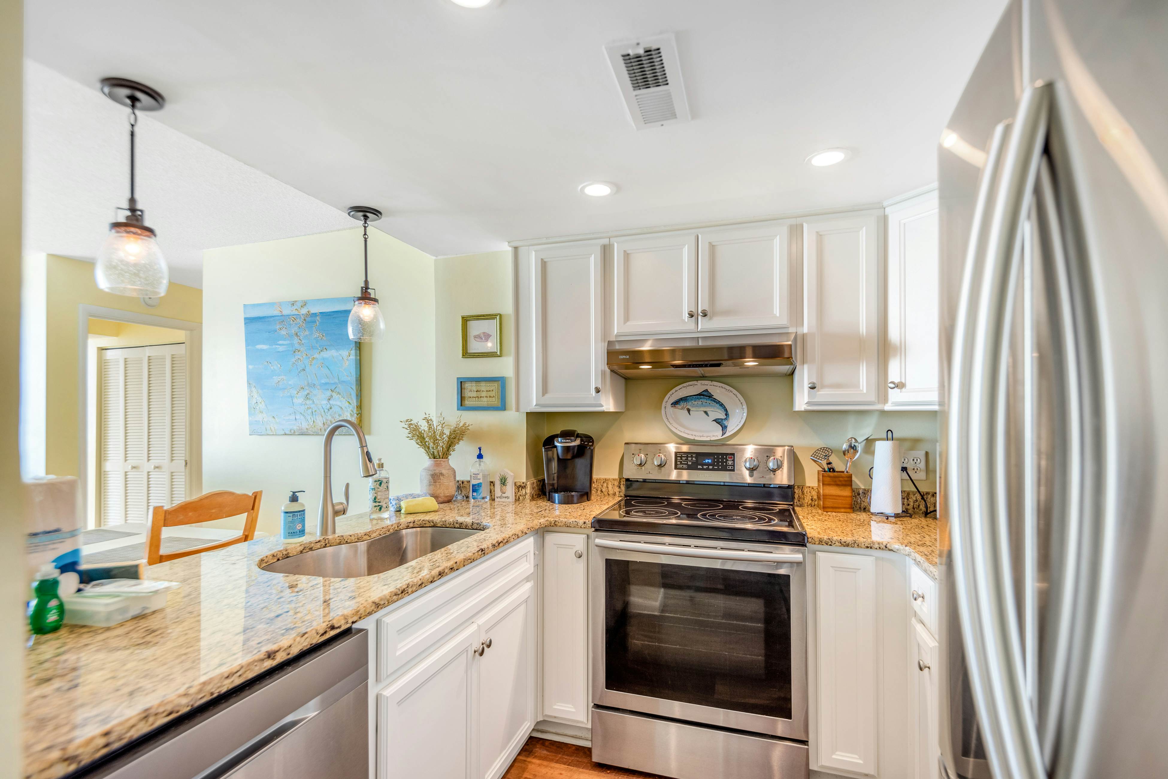 NTBSR1203 St Regis 1203- Just Beachy