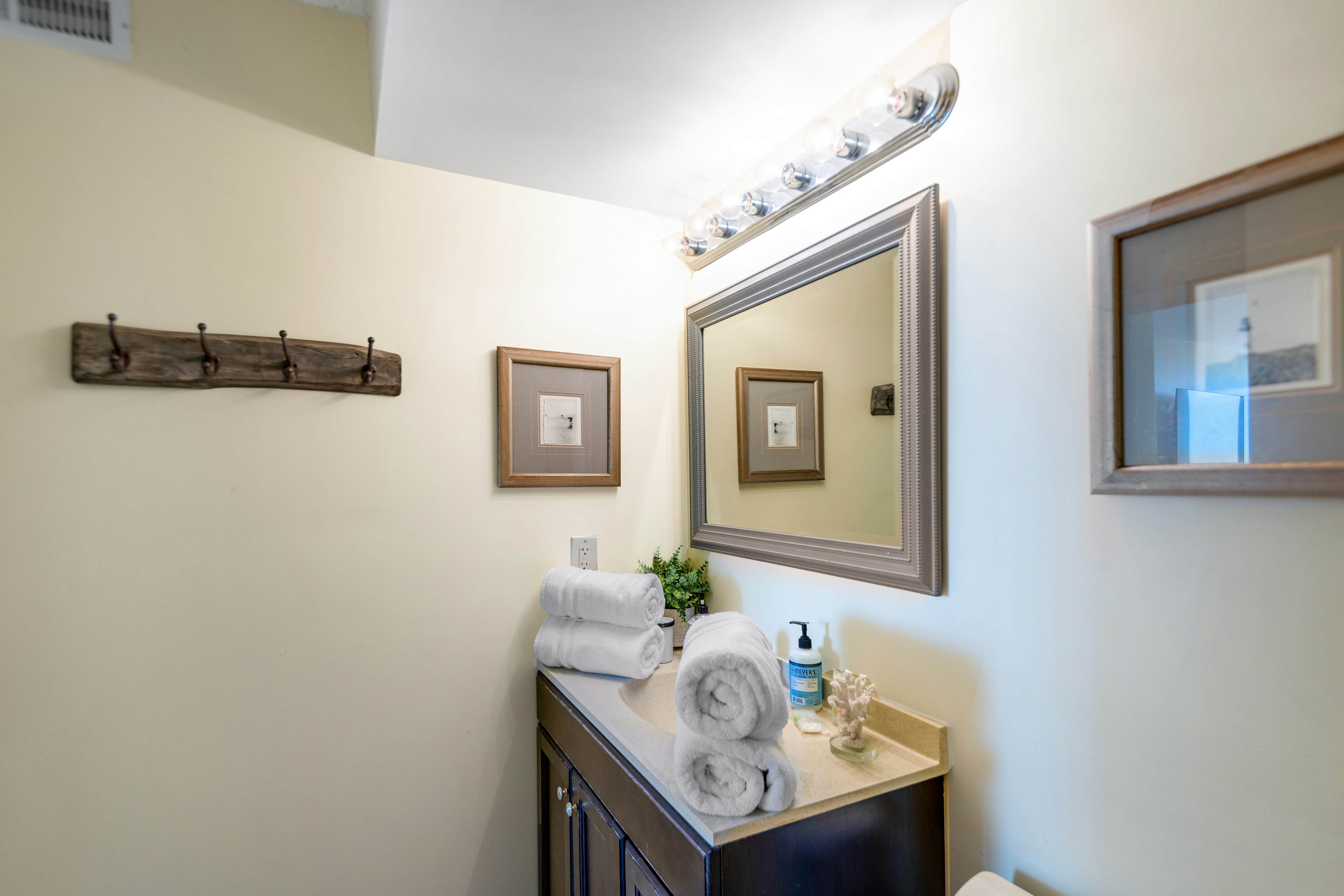 NTBSR1203 St Regis 1203- Just Beachy